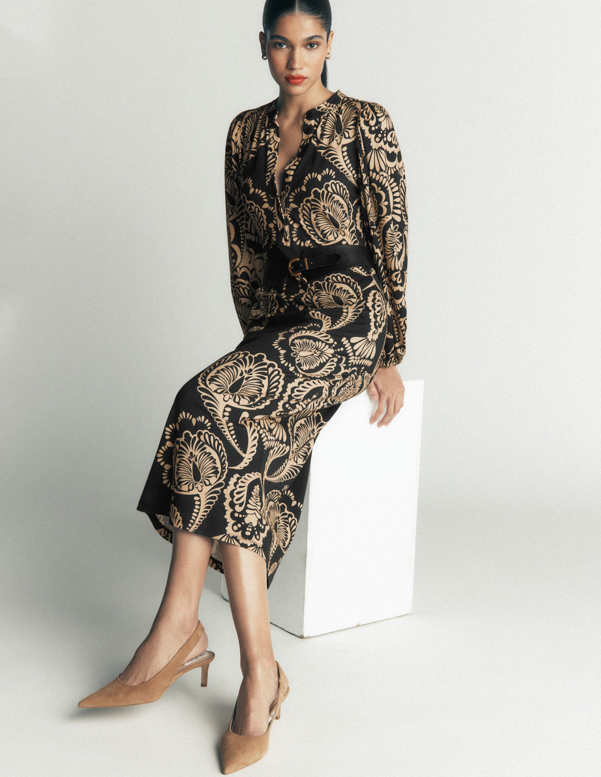 Robe midi Eli en jersey à ceinture-Noir, motif Flourishing Medley-1