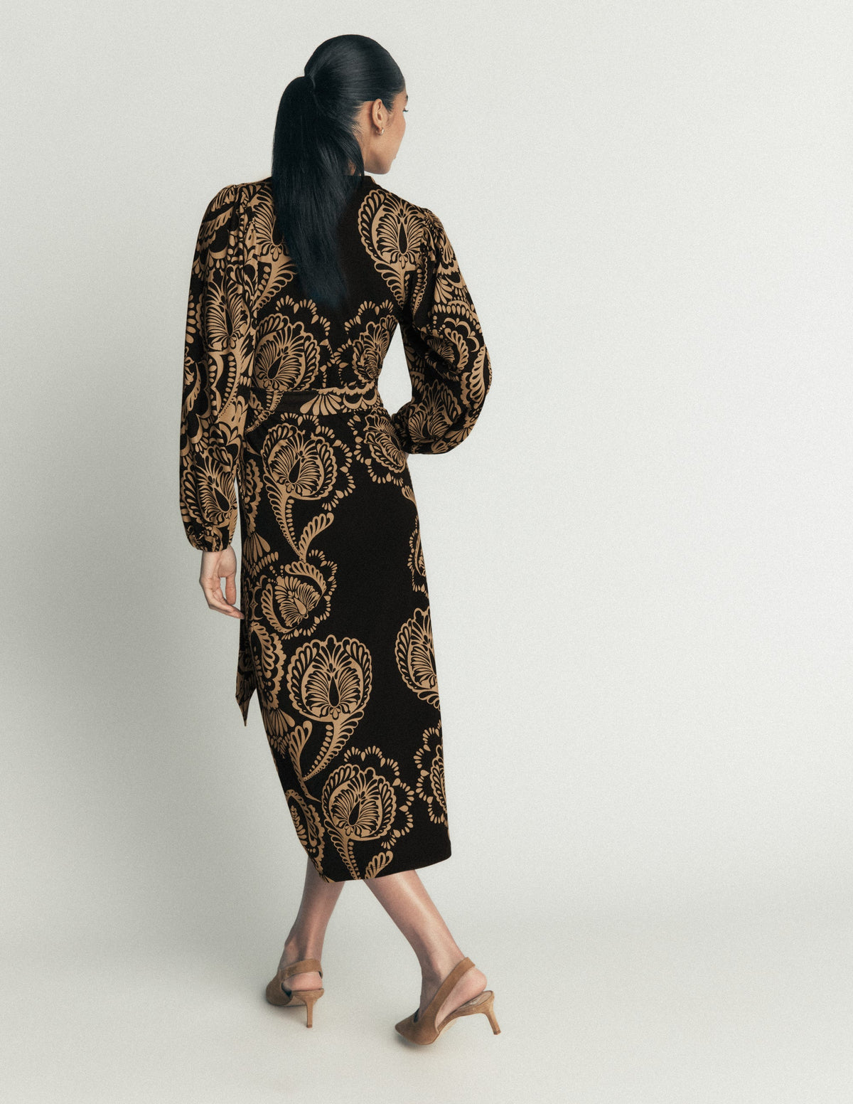 Robe midi Eli en jersey à ceinture-Noir, motif Flourishing Medley-3
