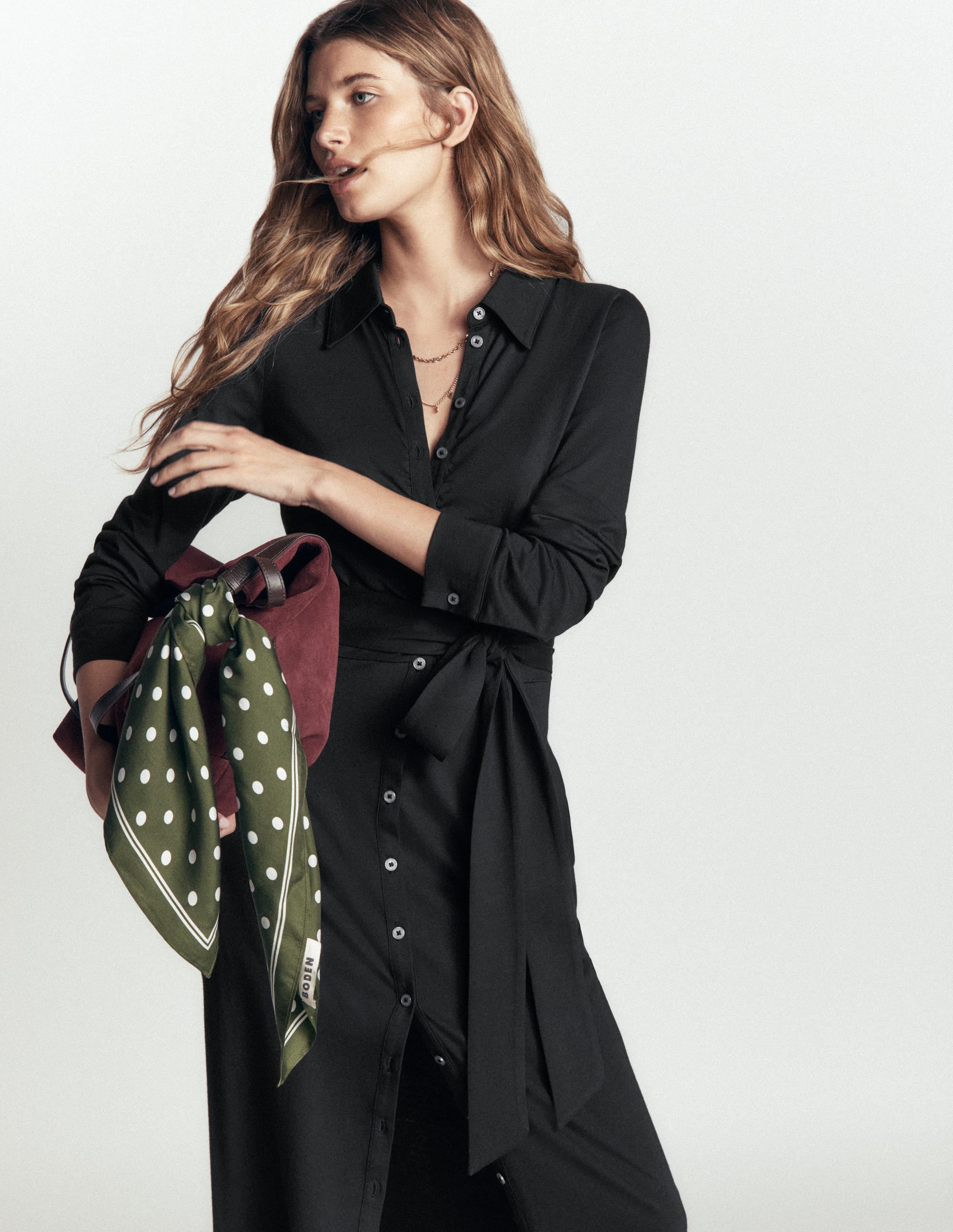 Gerafftes Jersey-Hemdblusenkleid-Schwarz - Image 6