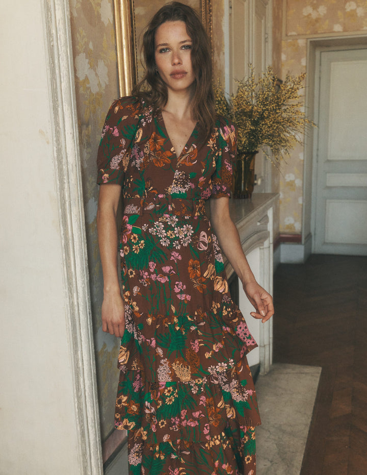 Mehrlagiges Kleid mit V-Ausschnitt-Wald, Originelles Blumenmuster