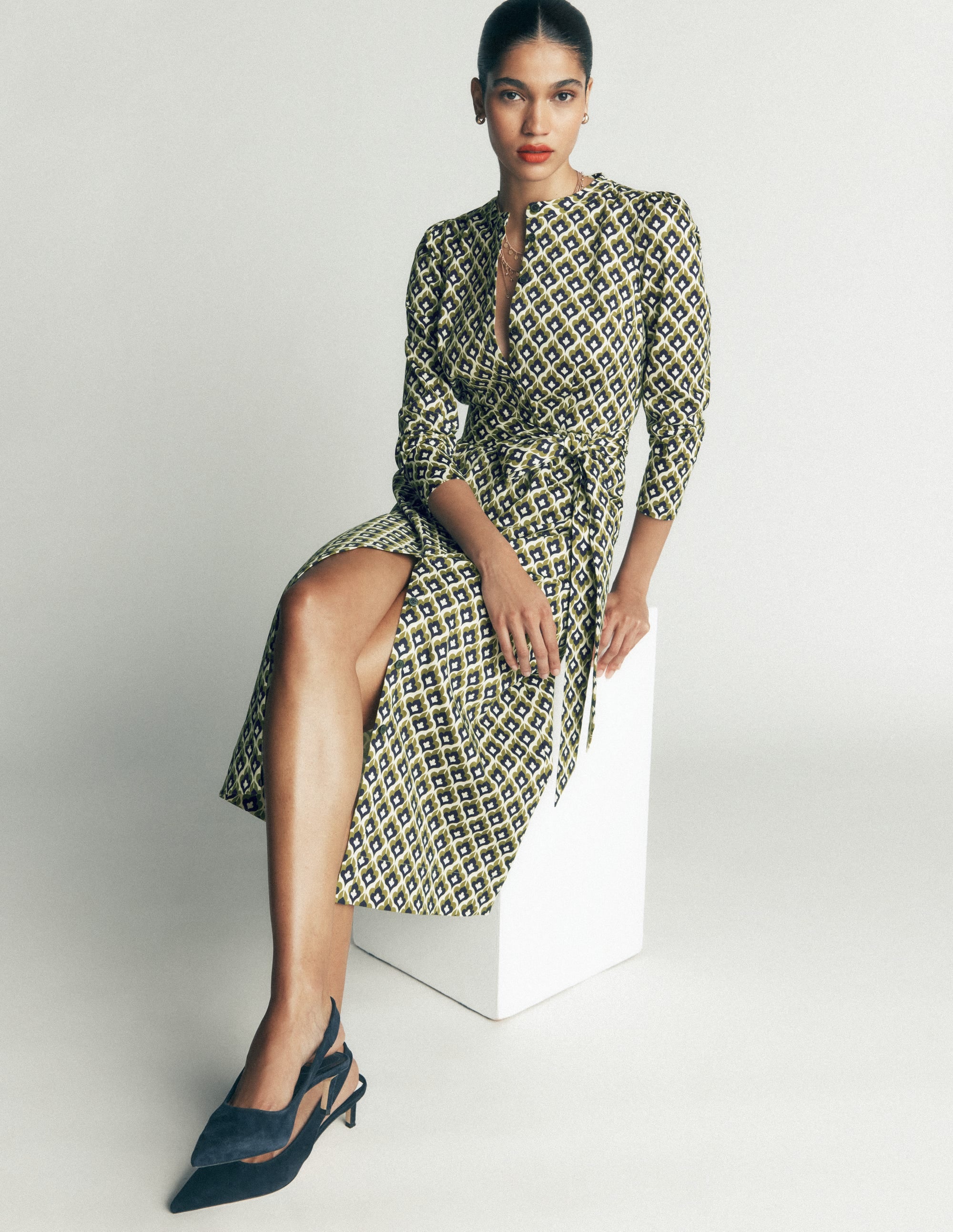 Louise Midi-Hemdblusenkleid-Französisches Marineblau, Geo-Party - Image 2