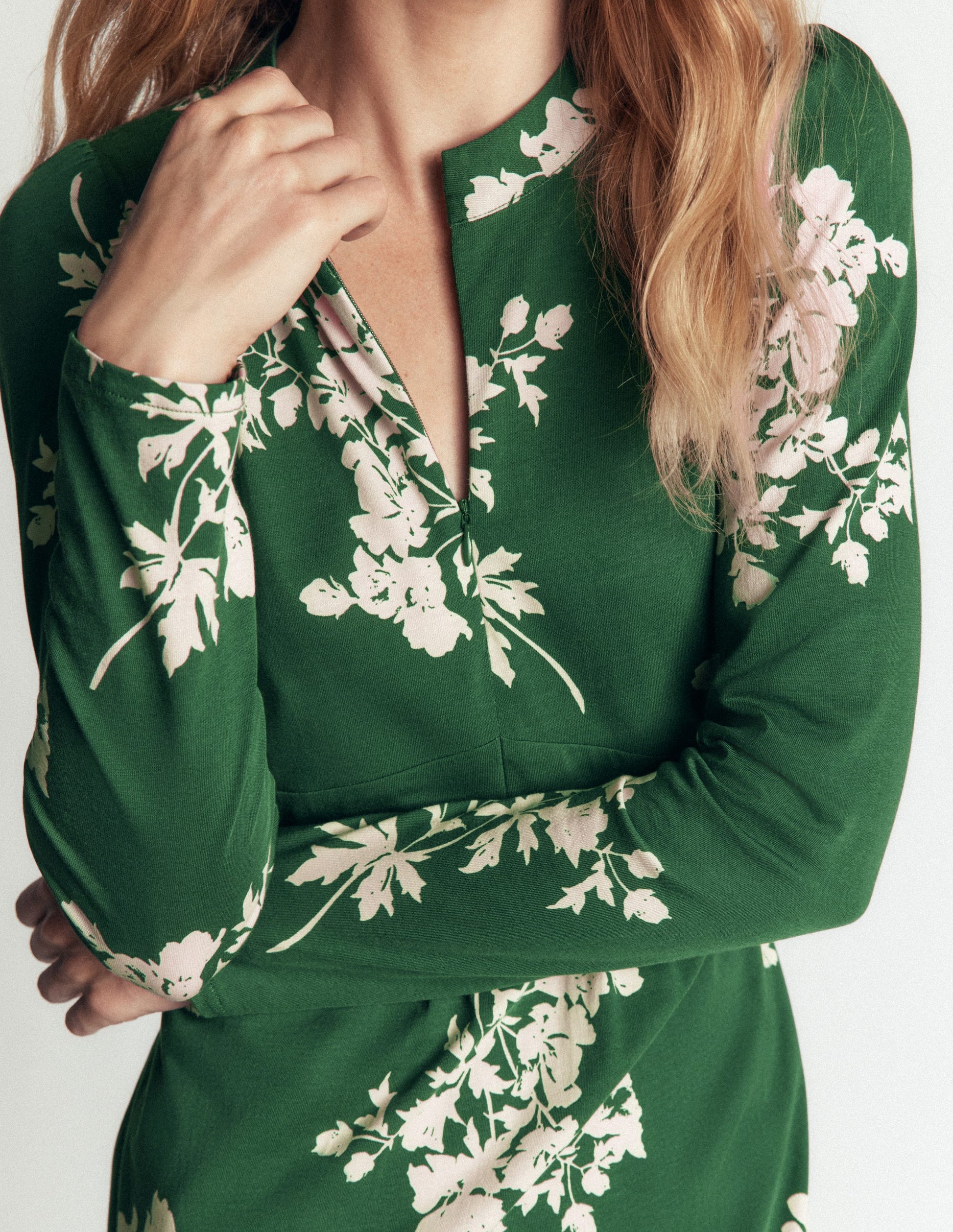 Hope Jerseykleid mit Reißverschlussdetail-Jägergrün, Einzelne Blumensträuße-2