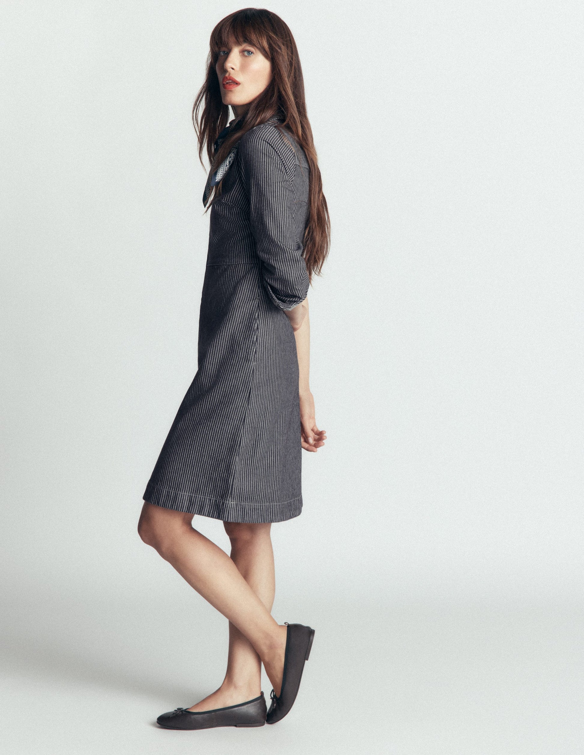 Robe courte Bronte en jean-Rayé style coutil denim fin-4