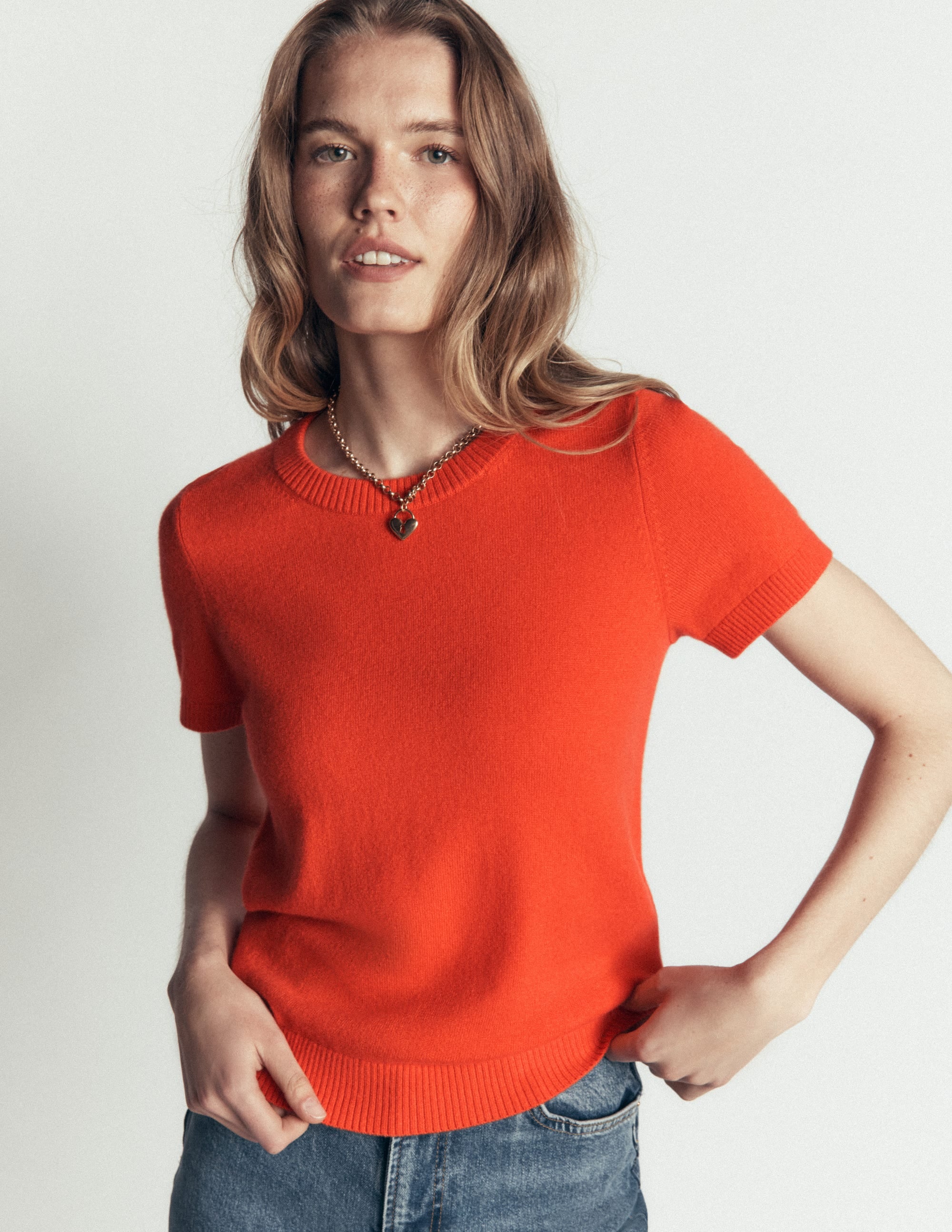 Elsie Kaschmir-T-Shirt mit Rundhalsausschnitt-Orange Lilie - Image 3