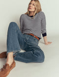 Texturierter Pullover mit Ziernaht-Marineblau, Naturweiß