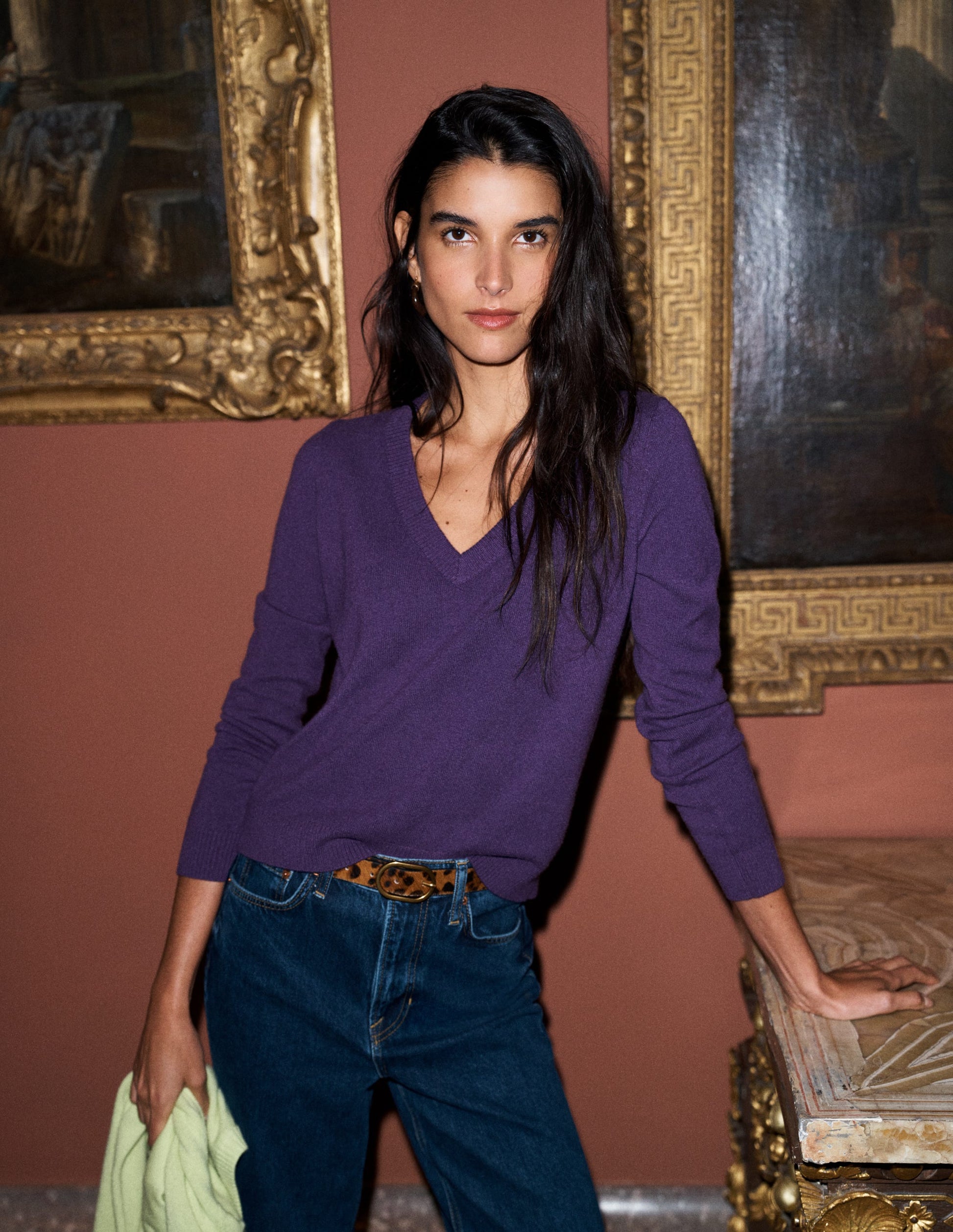 Elsie Cashmere V Neck Jumper-Deep Grape-1