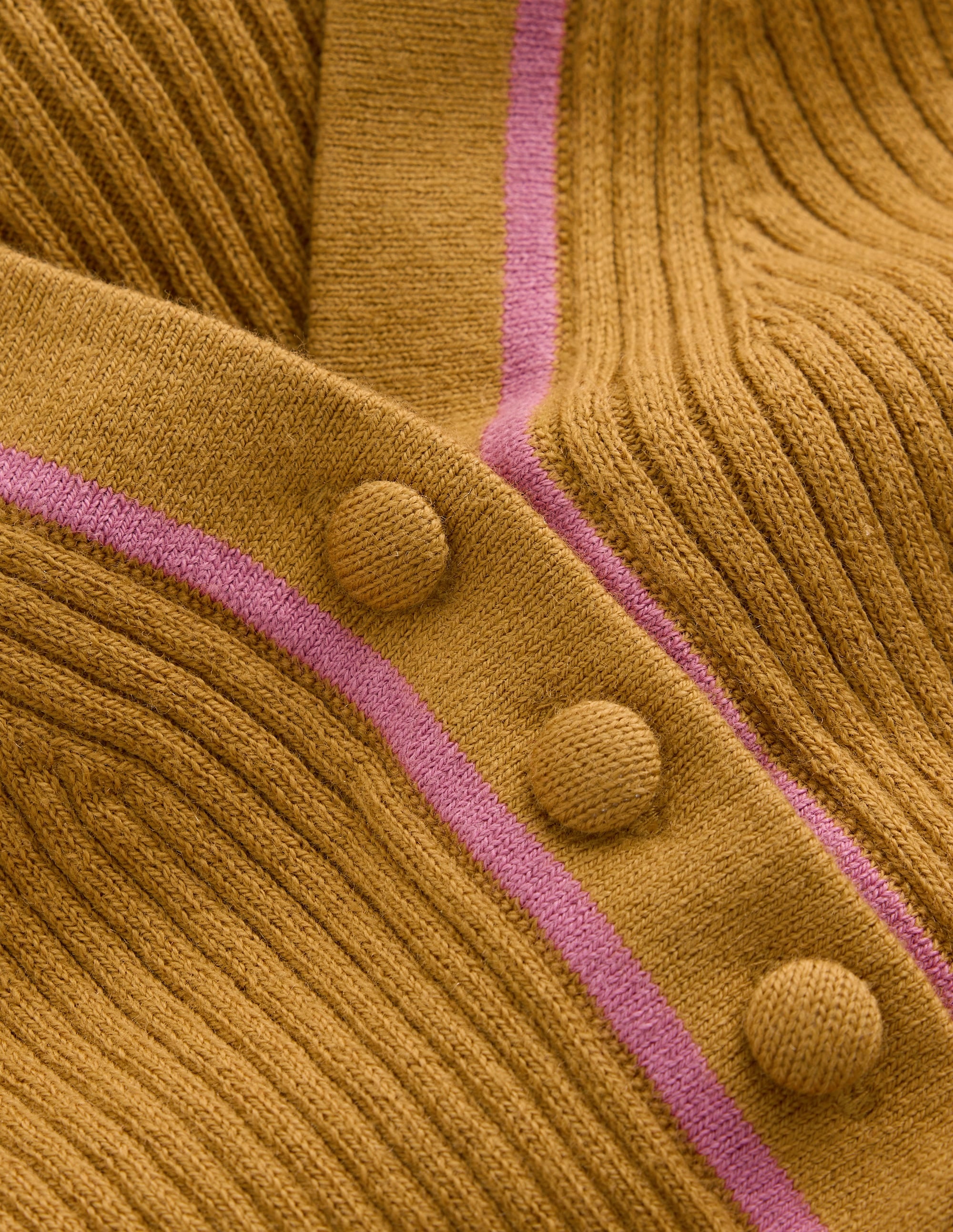 Paula Gerippter Pullover mit V-Ausschnitt-Goldenes Weizengelb - Image 6