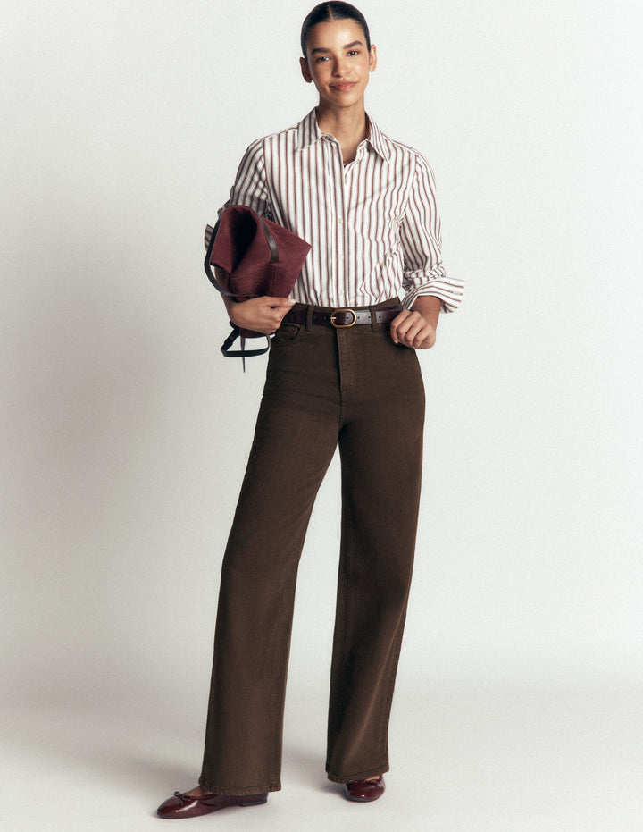 Hoch geschnittene Jeans mit weitem Bein-Dunkle Schokolade