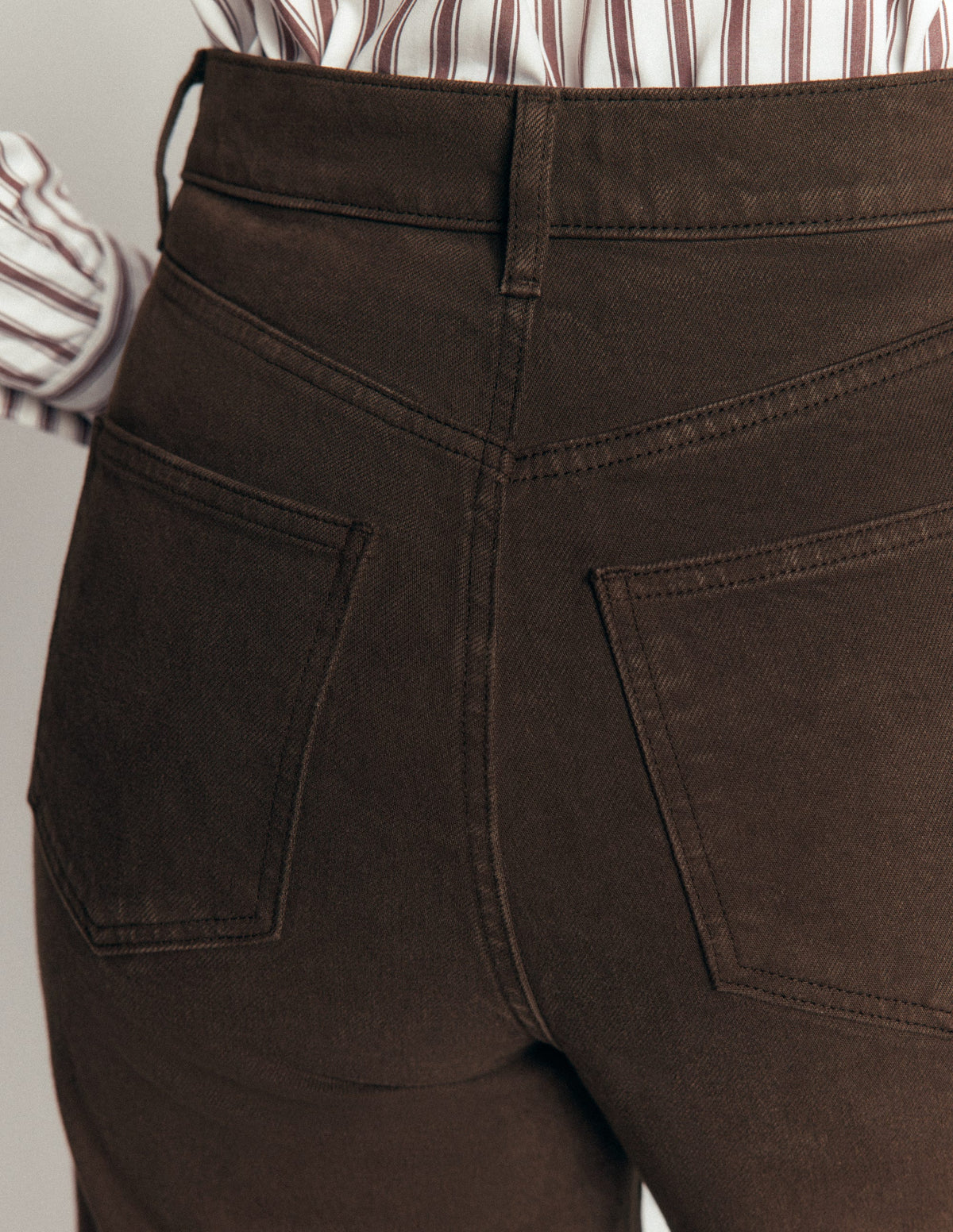 High Rise Wide Leg Jeans-Dark Chocolate-4