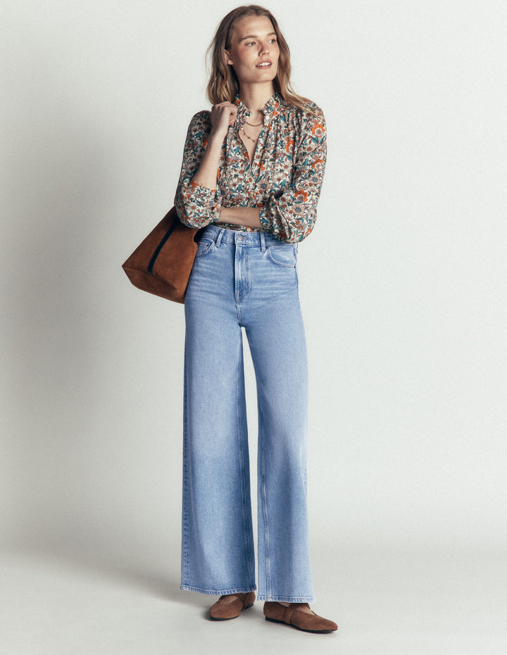 Hoch geschnittene Jeans mit weitem Bein-Ausgeblichene Optik