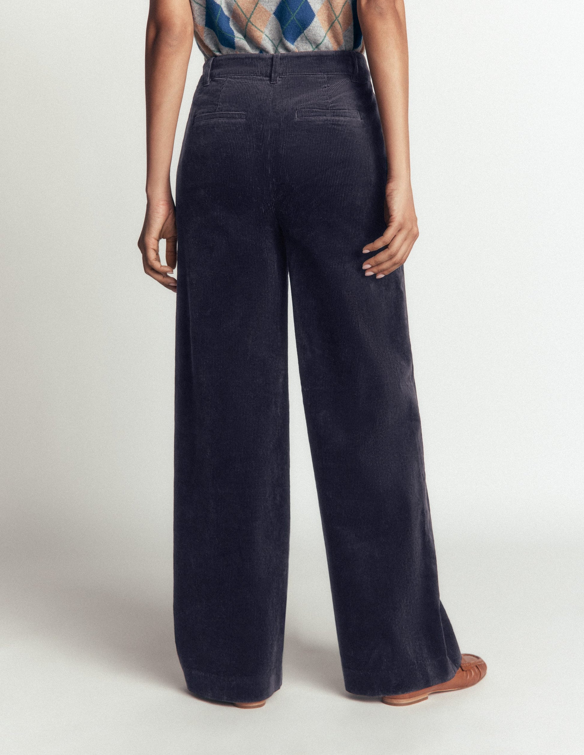 Belgravia Cordhose-Marineblau-3