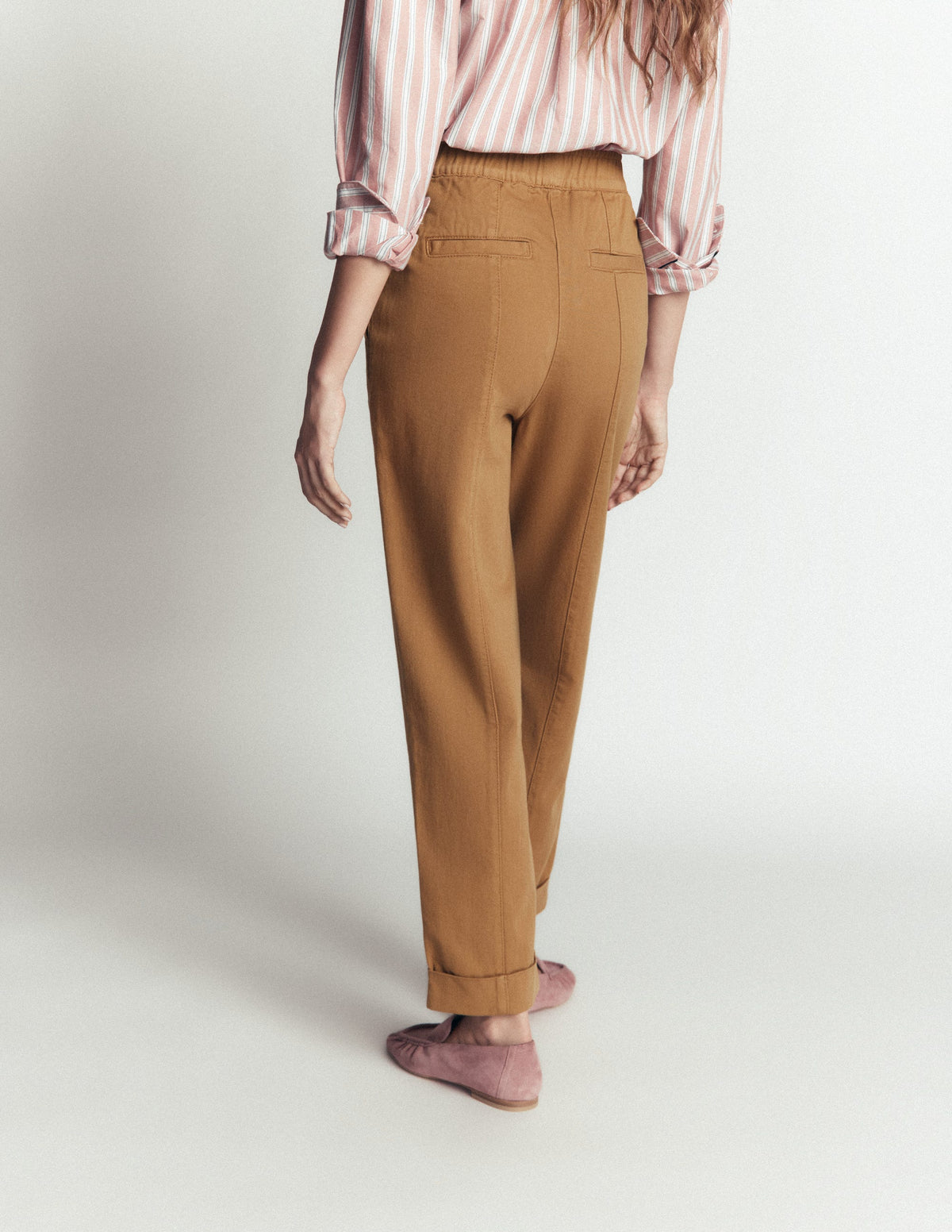 Hose mit mittelhohem Bund und geradem Bein-Beige - Image 5