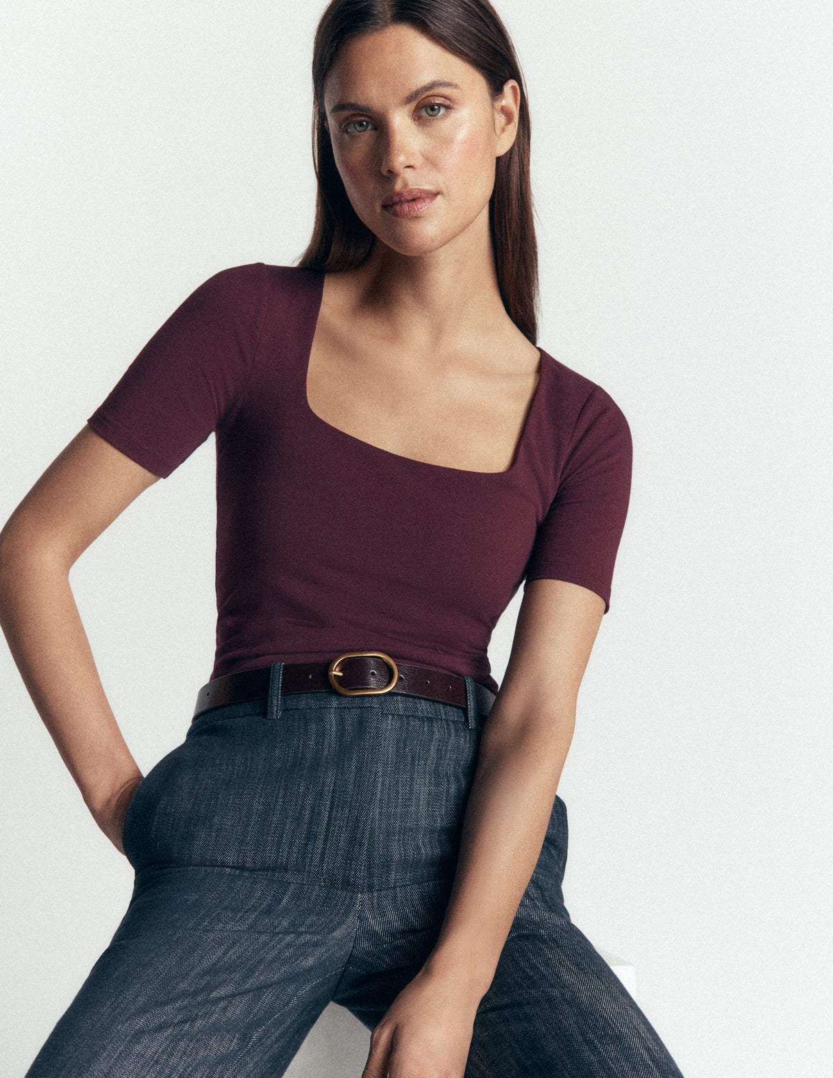 Brooke Doppellagiges T-Shirt-Dunkle Kirsche - Image 1