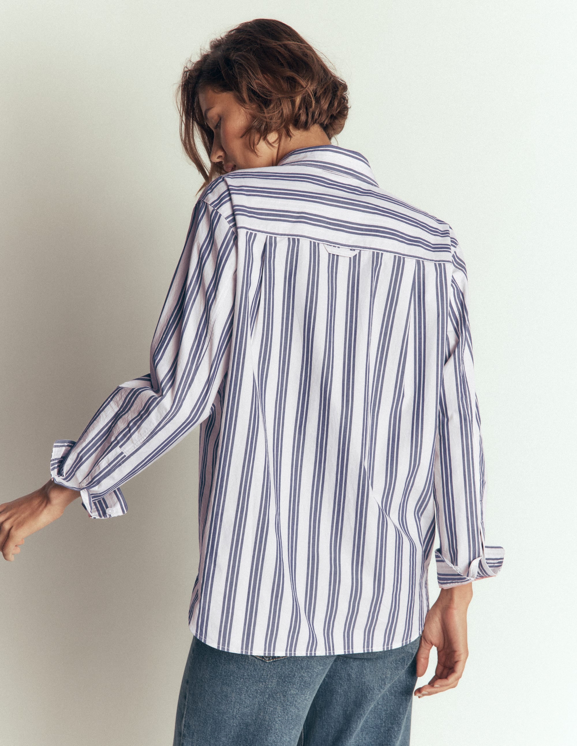 Chemise Sienna décontractée en coton-Ivoire, rayé tramway bleu marine - Image 3