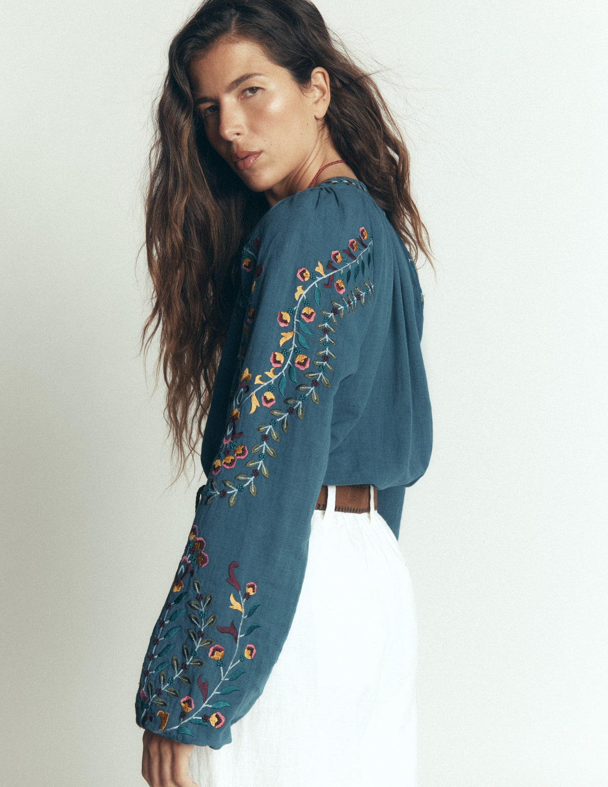 Besticktes Raglan-Oberteil-Blau - Image 5