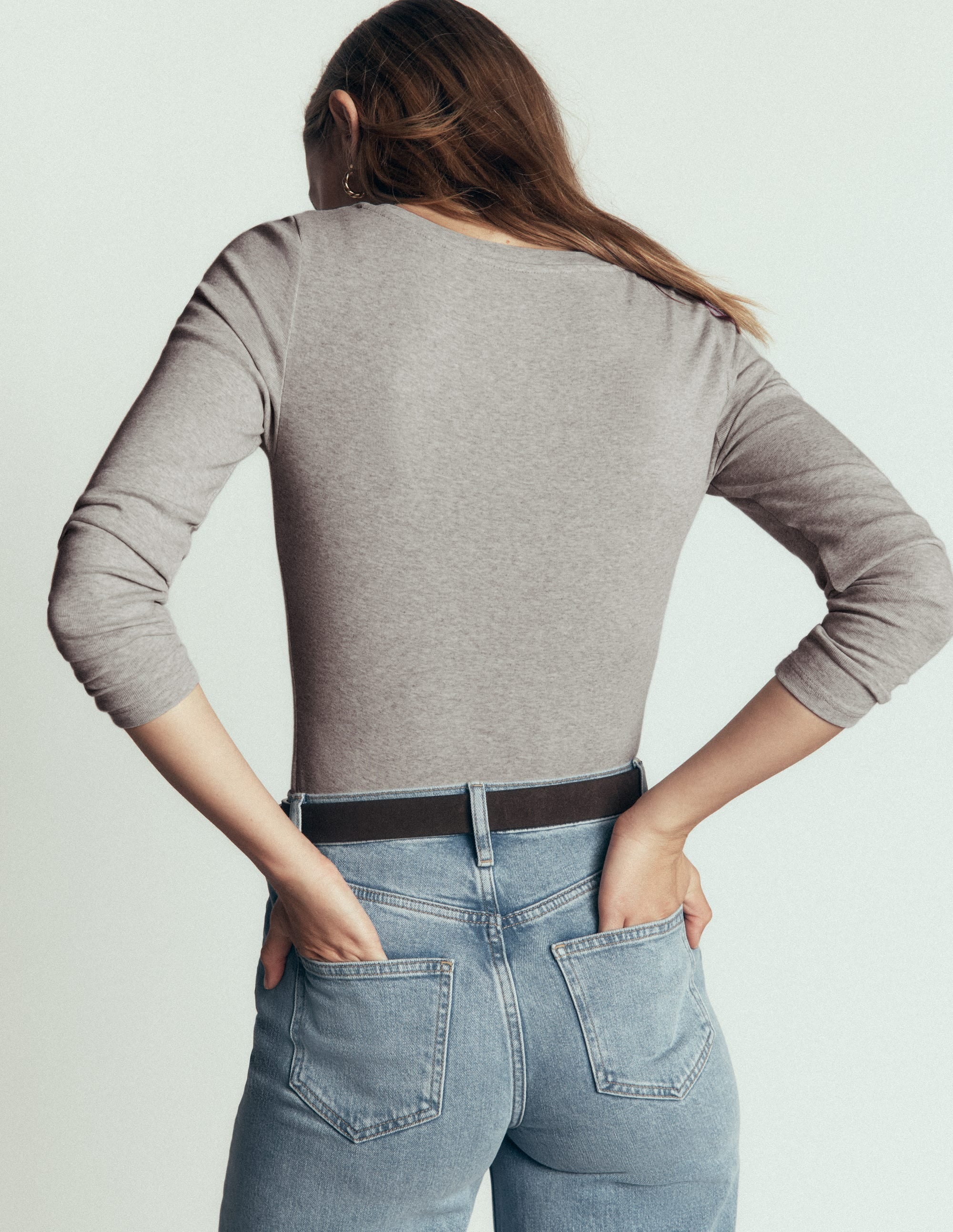 Top essentiel Annie à col V-Gris chiné - Image 3