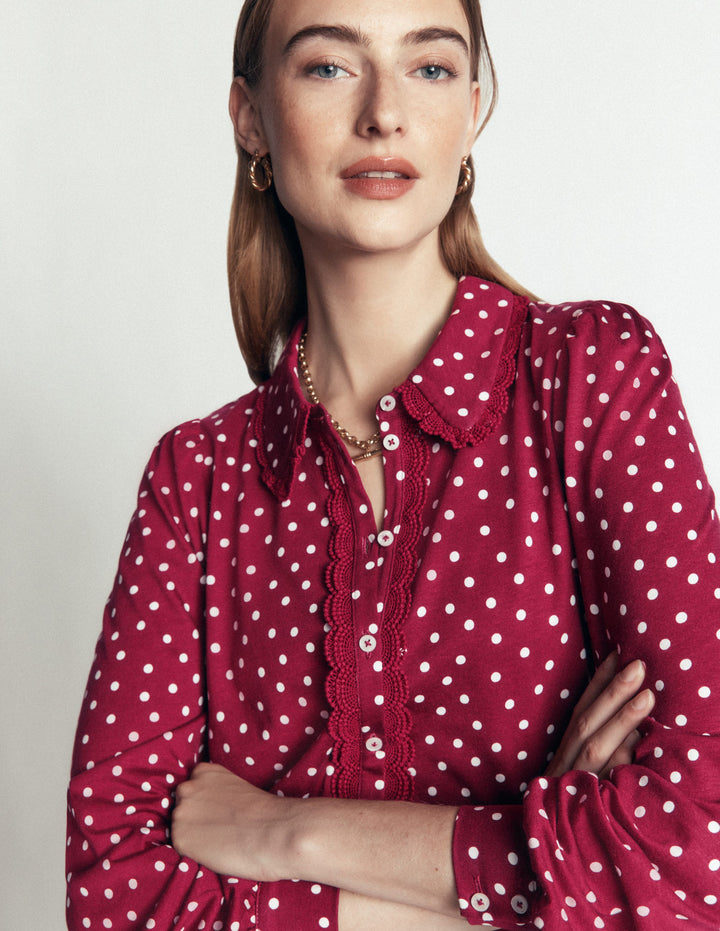 Blouse en dentelle à volants-Rouge rubis, pois Boden