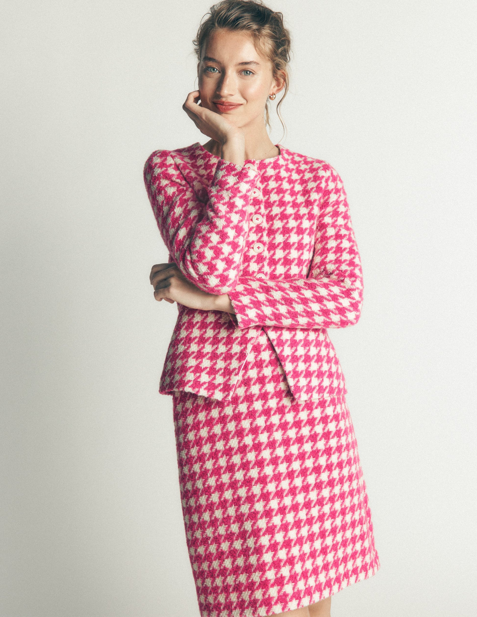Kragenloser Blazer aus Wollmischgewebe-Rosa Hahnentrittmuster-4