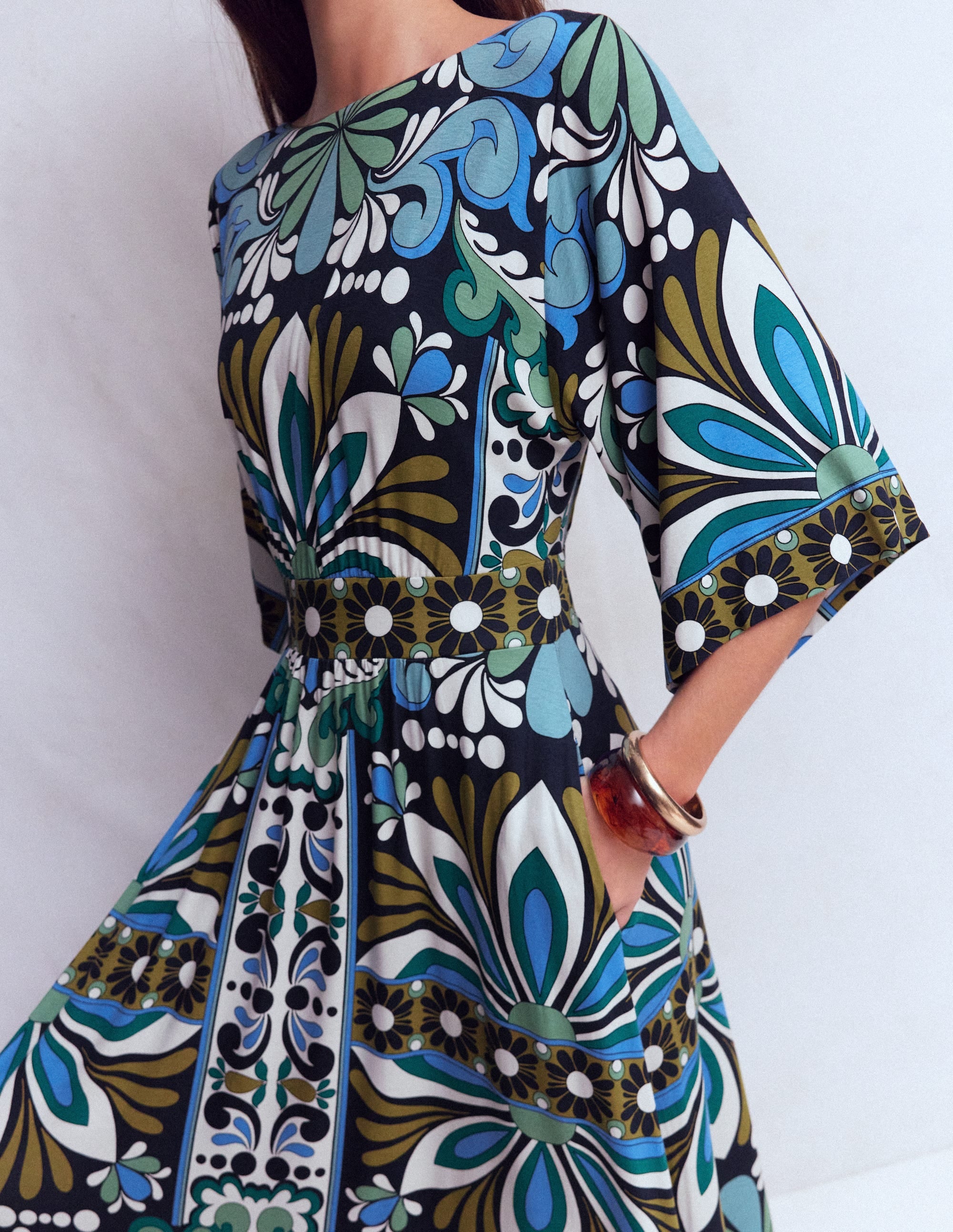 Imelda Jersey-Kimonokleid-Marineblau, Blütengobelin - Image 3