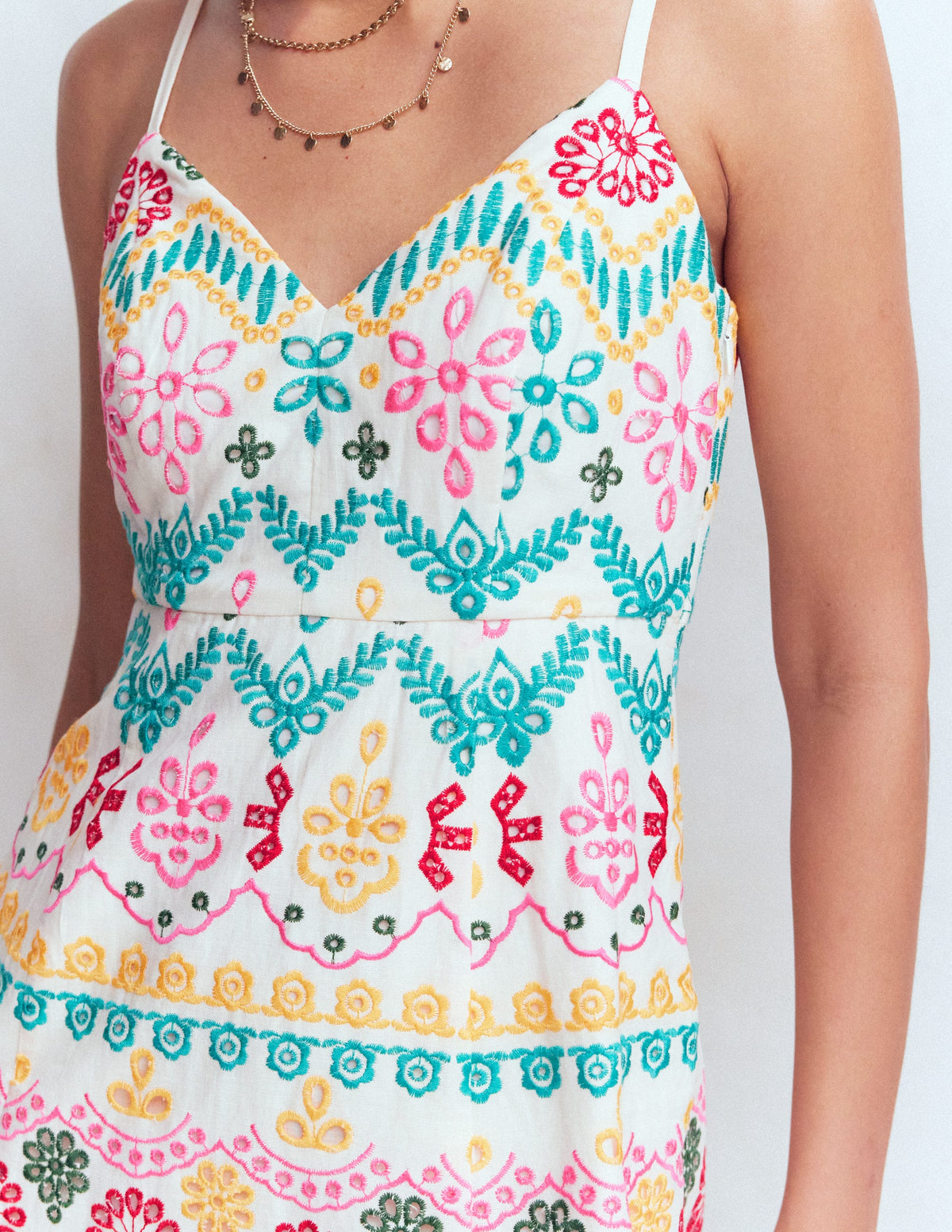 Robe en lin à taille empire et broderie anglaise-Broderie anglaise multi-3