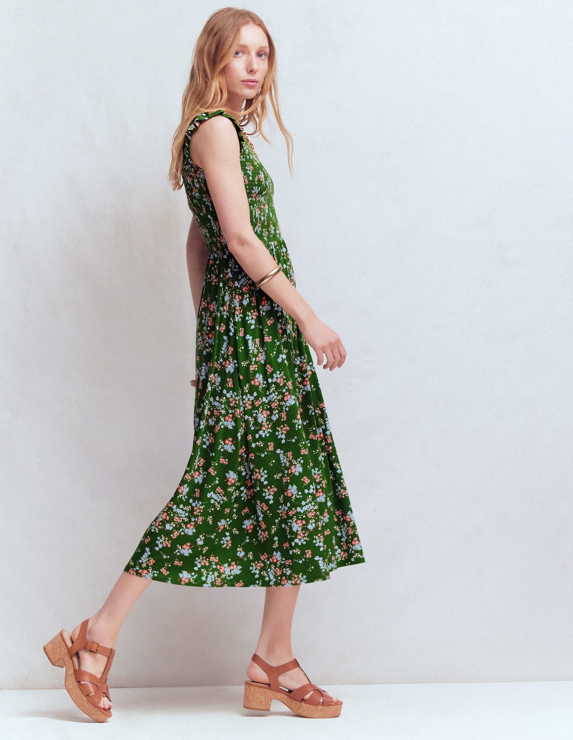 Gesmoktes Jersey-Midikleid-Promenadengrün, Blütenpracht-4