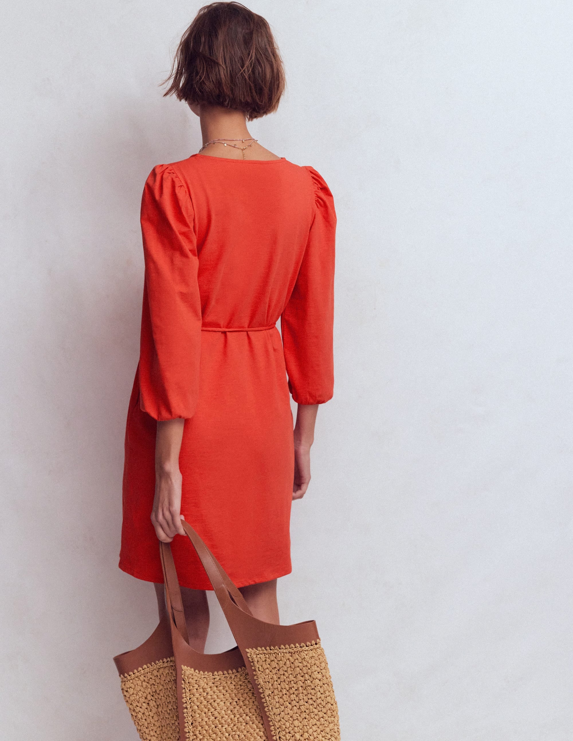 Robe courte Cary à col V-Orange sanguine - Image 3