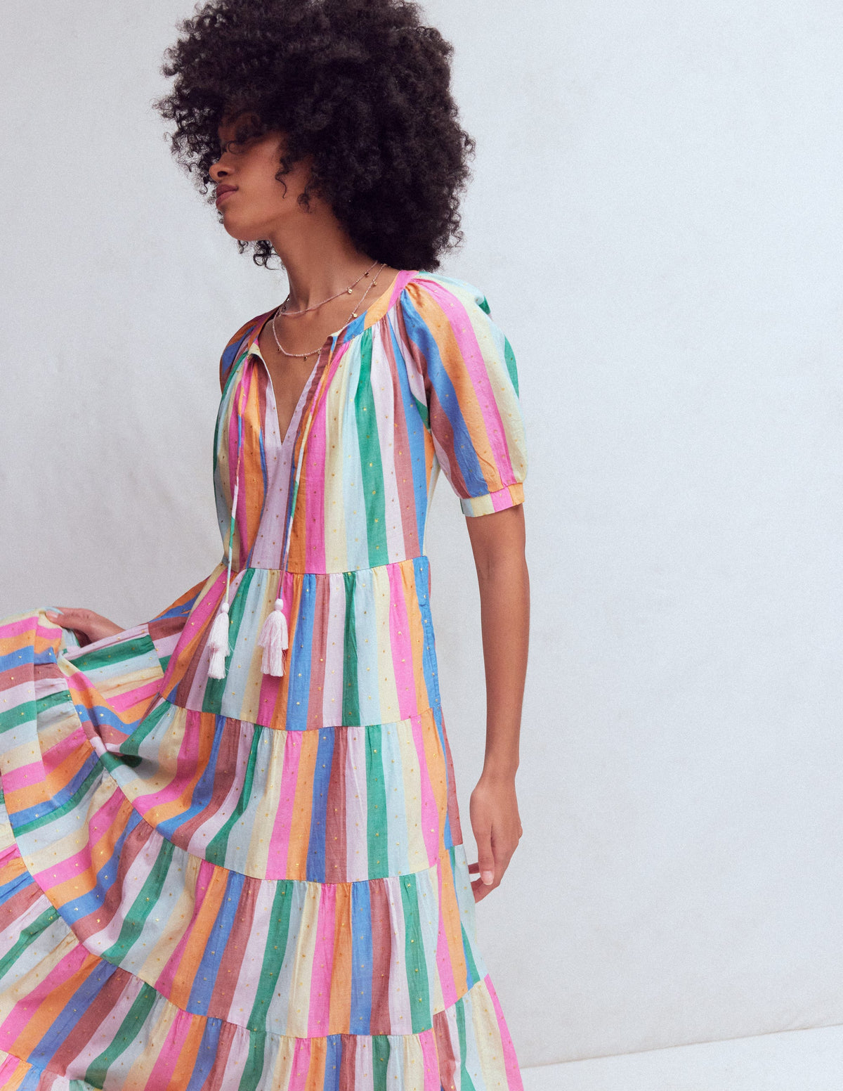 Buntes Maxikleid mit Stufen-Bunt Streifen-5