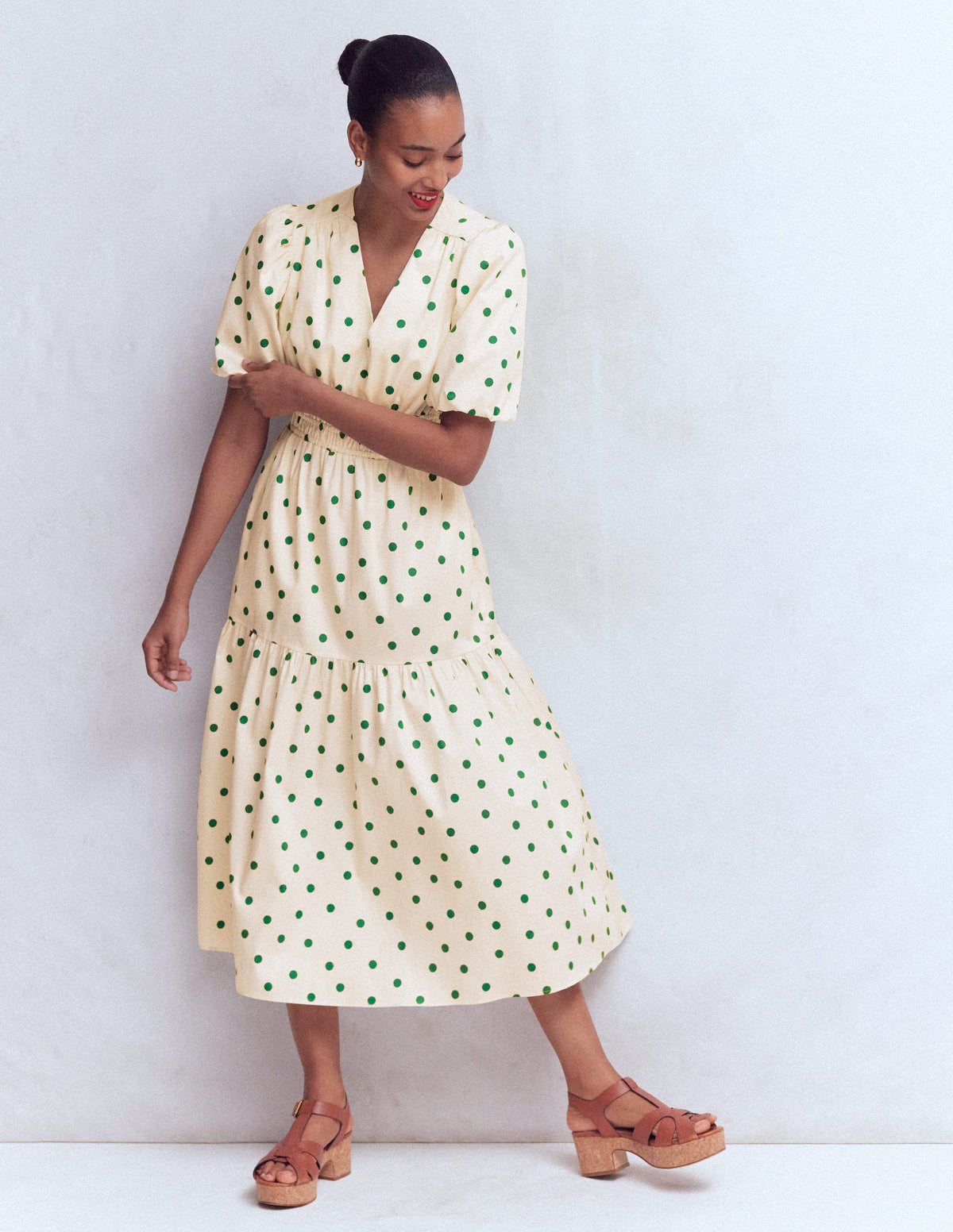 Robe Irene en coton à manches bouffantes-Papyrus, pois peints espacés-5