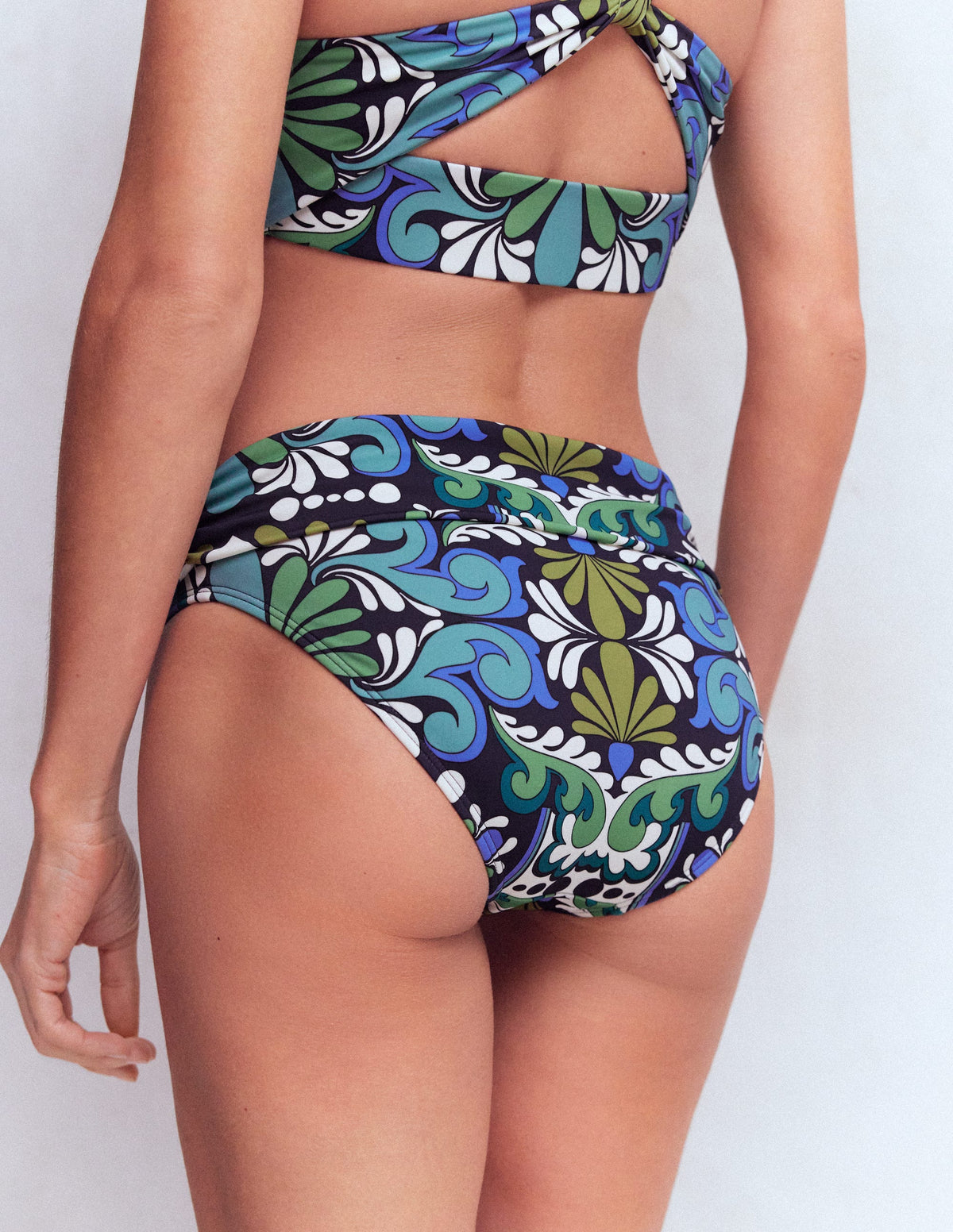 Klassische Bikinihose mit umgeschlagenem Bund-Französisches Marineblau, Blütengobelin-3
