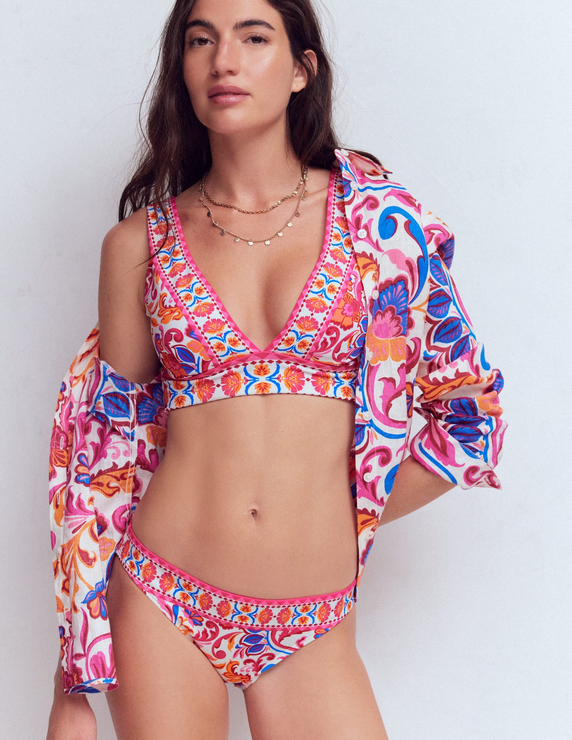 Porto Bikinihose-Rosa Power, Blühende Wiese - Image 1