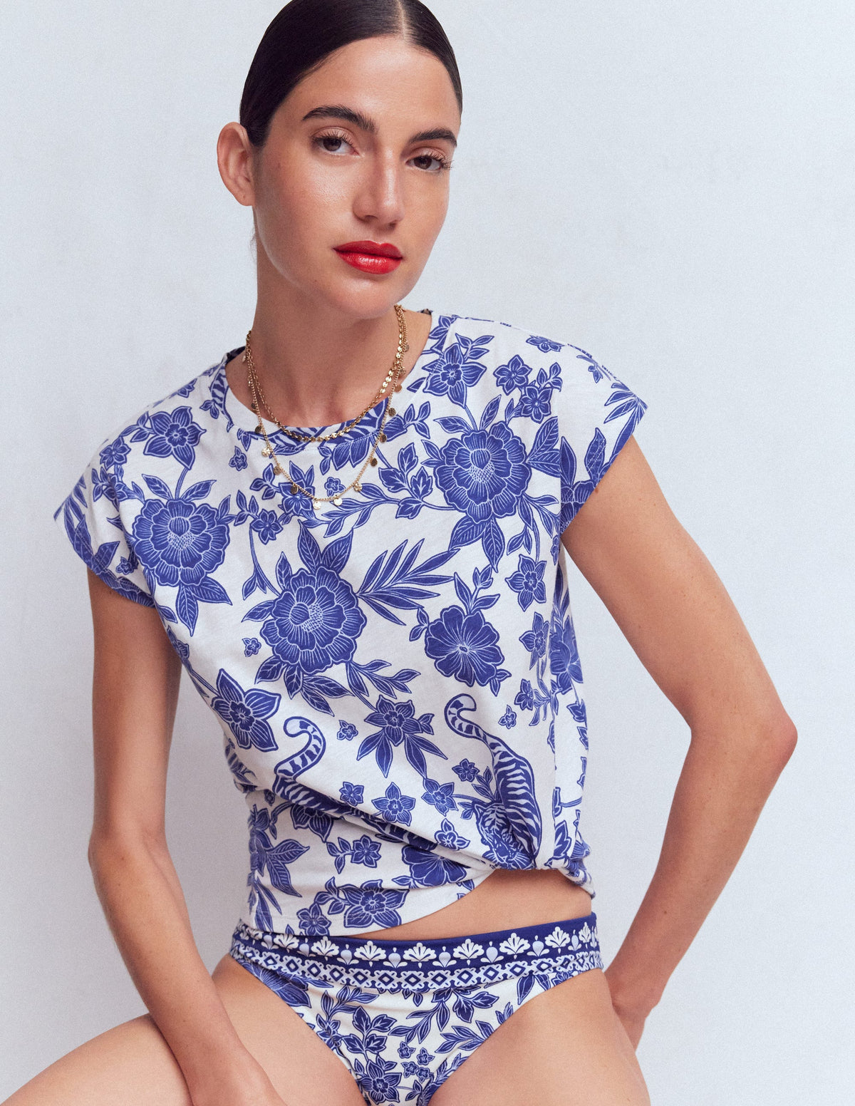 T-shirt Louisa en coton flammé-Motif Tigers Paradise placé bleu-1