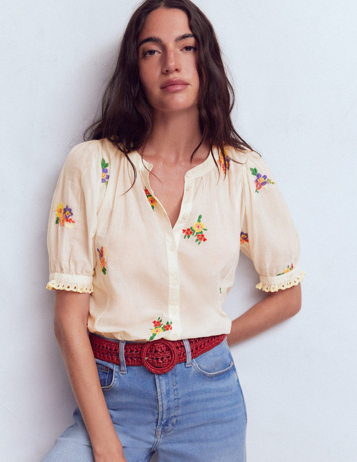 Top Camille brodé en coton-Broderie florale ivoire-4