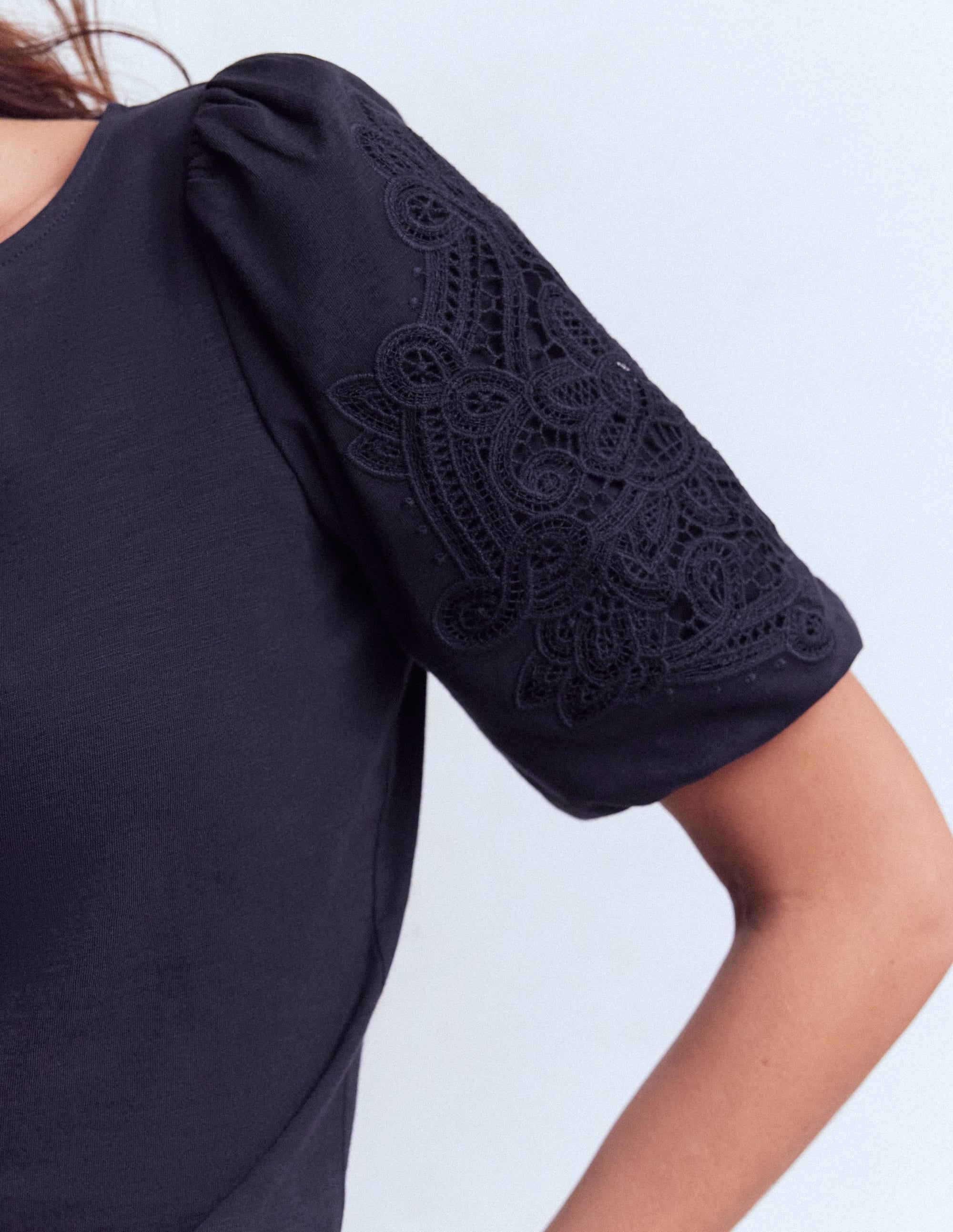 Jerseyoberteil mit Cutwork-Detail-Marineblau - Image 2
