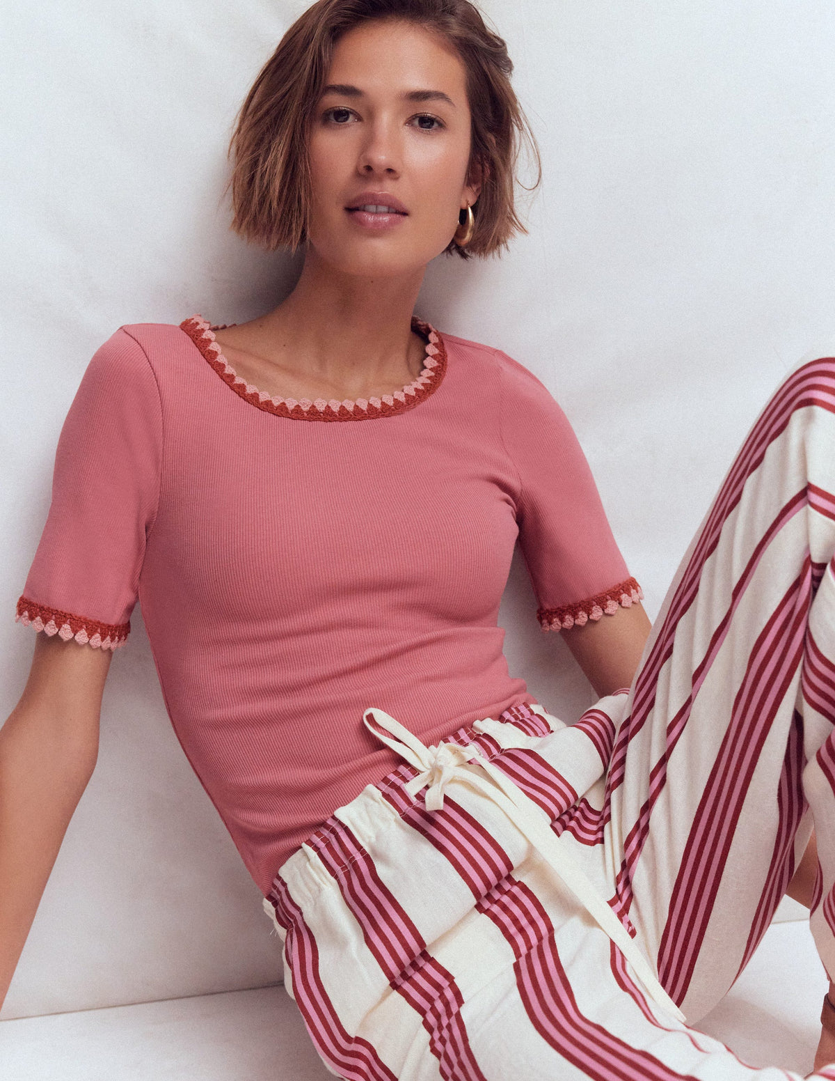 Maddie T-Shirt mit Besatz-Vintagerosa - Image 5
