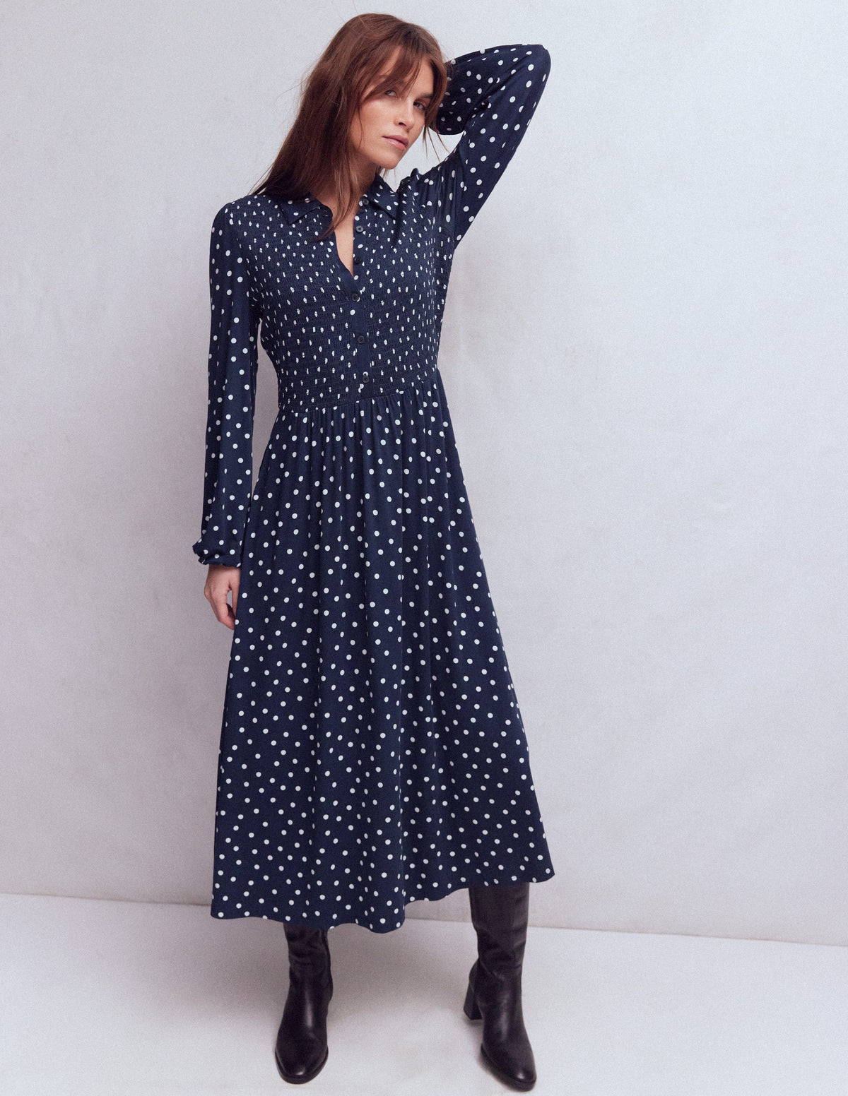 Robe à smocks en jersey-Bleu marine foncé, pois peints - Image 1