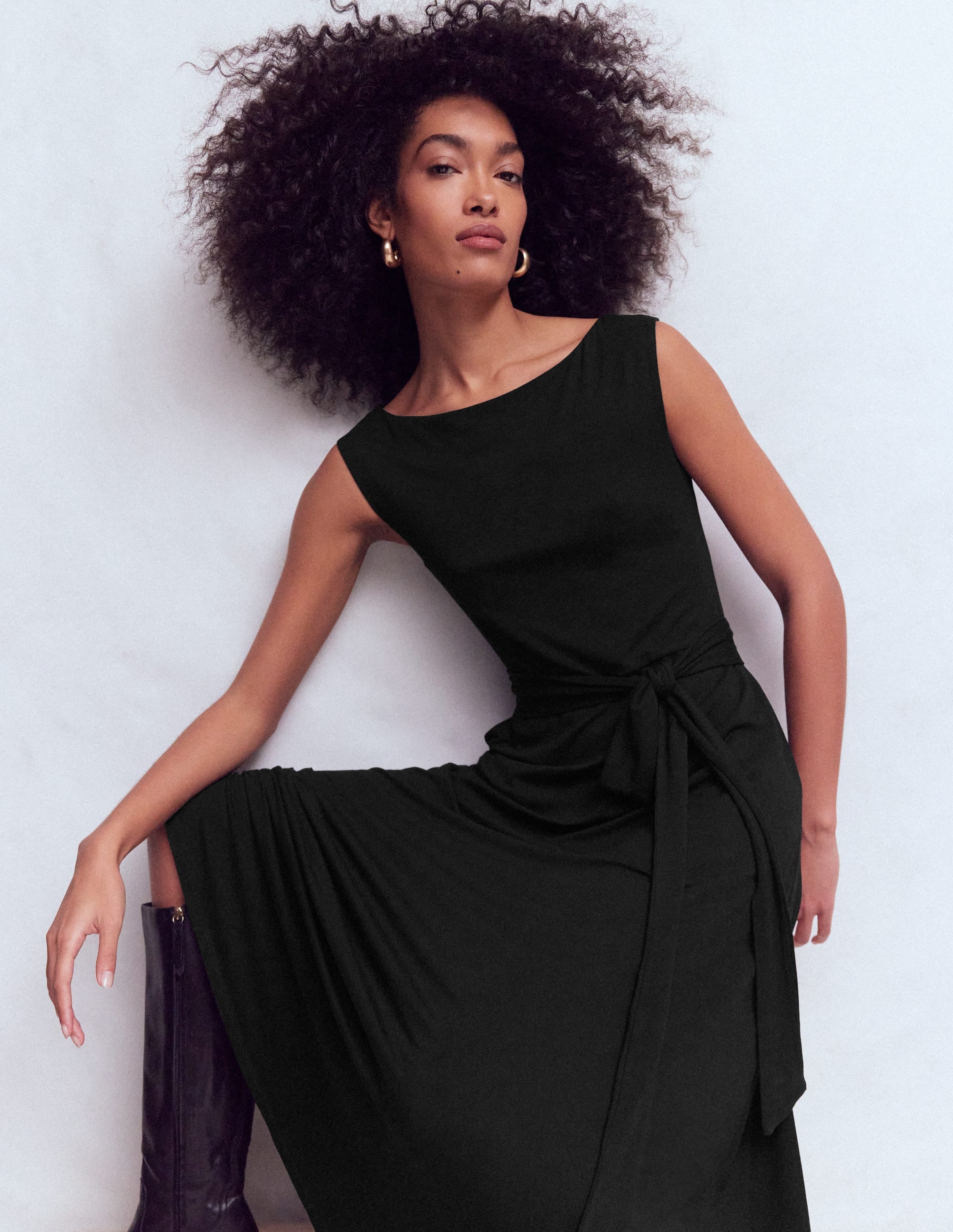 Tamsin Jersey-Midikleid-Schwarz - Image 2