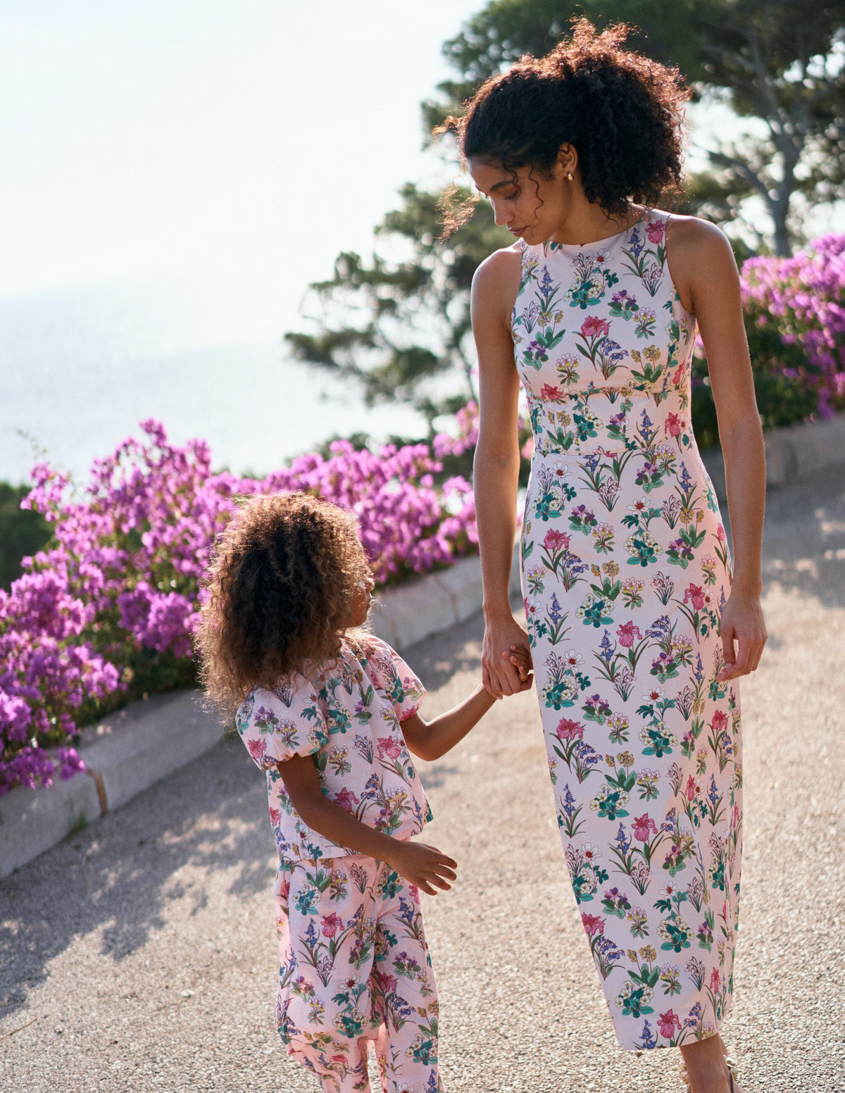 Silvia Maxikleid mit Korsettstäbchen am Oberteil-Französisches Rosa, Zarte Blüten - Image 6