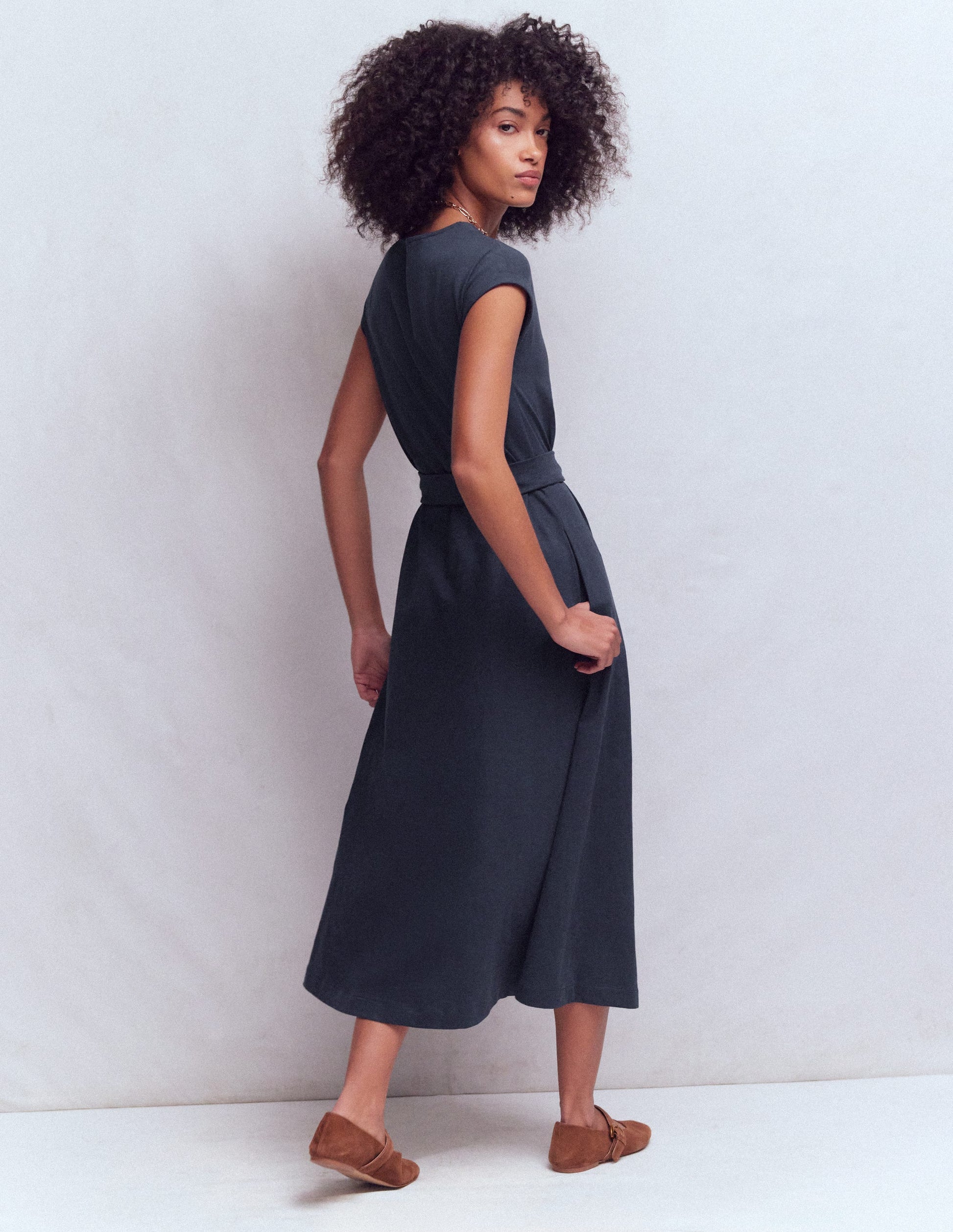 Eve Jersey-Midikleid-Marineblau-3