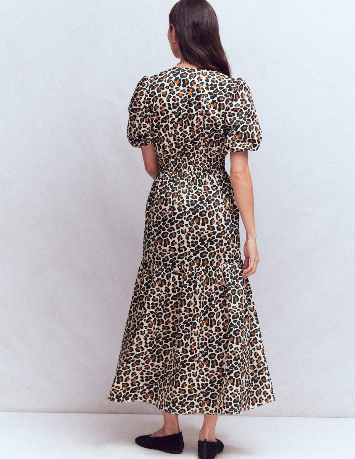 Irene Baumwollkleid mit Puffärmeln-Mandelmilch, Gepard-Pop - Image 4