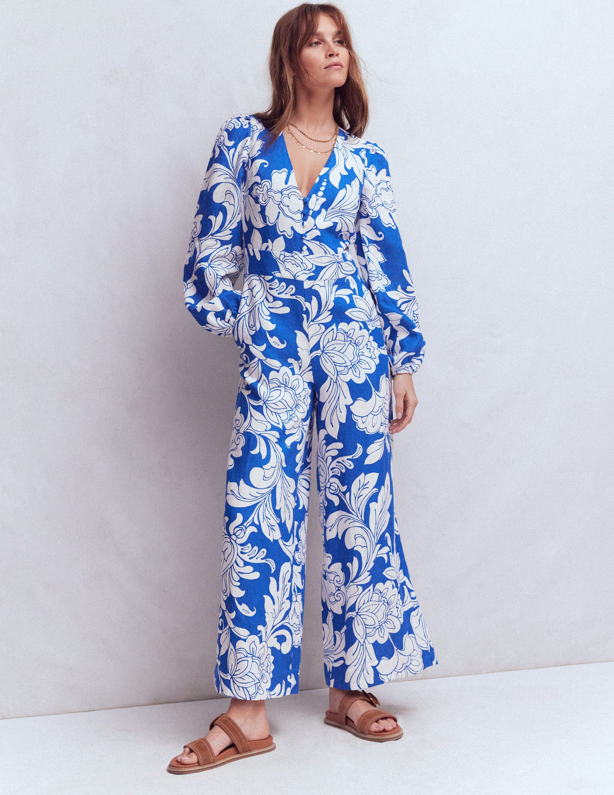 Lola Leinen-Jumpsuit-Blau Botanisches Muster Monochrom - Image 4