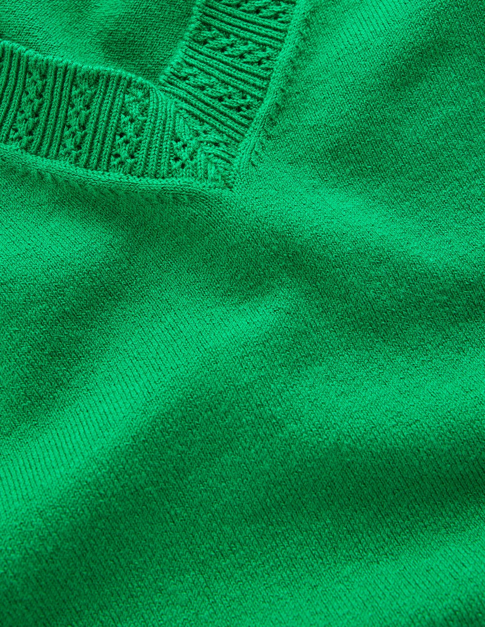 Emilia Baumwollpullover mit V-Ausschnitt-Grünes Tamburin - Image 6