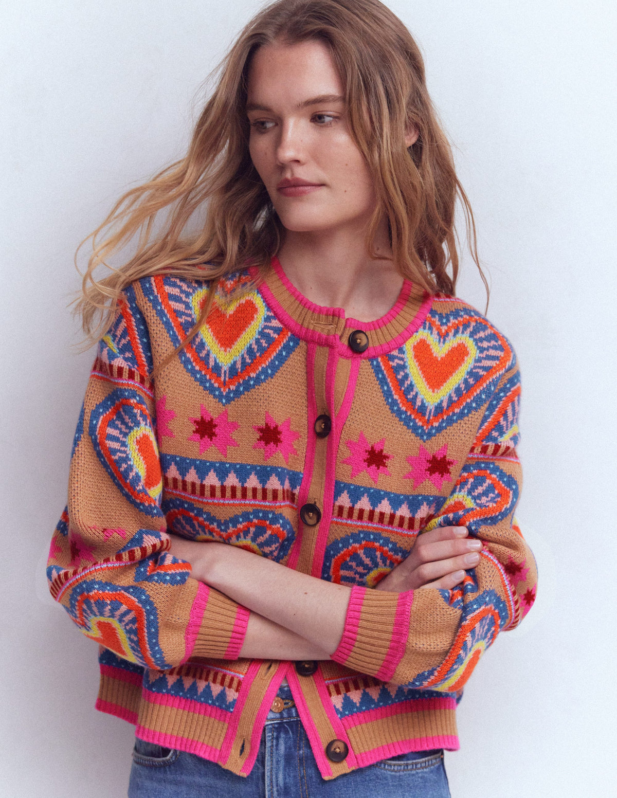 Abi Jacquard-Strickjacke-Kamelbraun Meliert, Herzen - Image 2