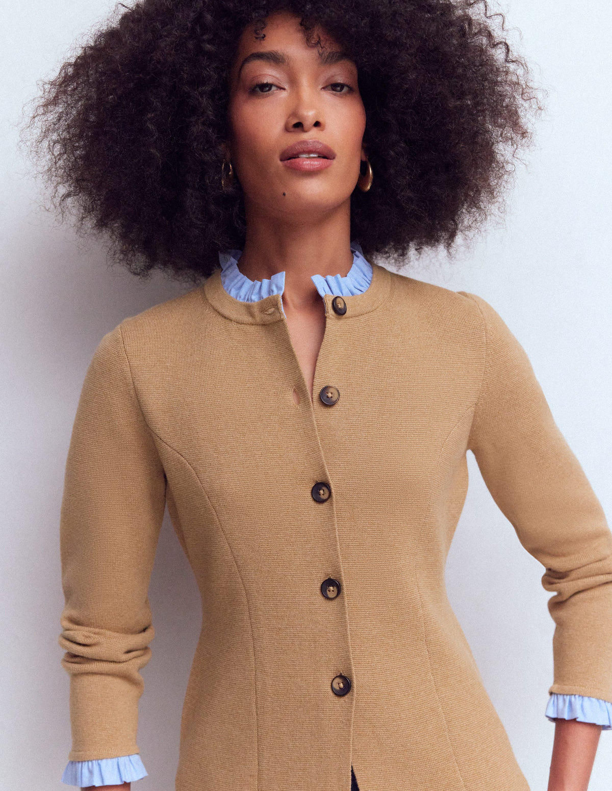 Joanna Taillierte Strickjacke-Camel Meliert-2