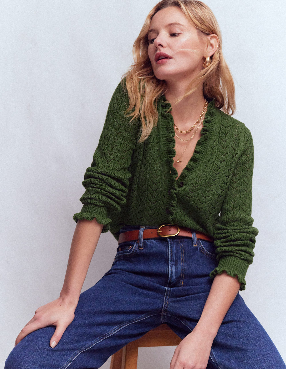 Eloise Henley-Pullover mit Rüschen-Promenadengrün - Image 1