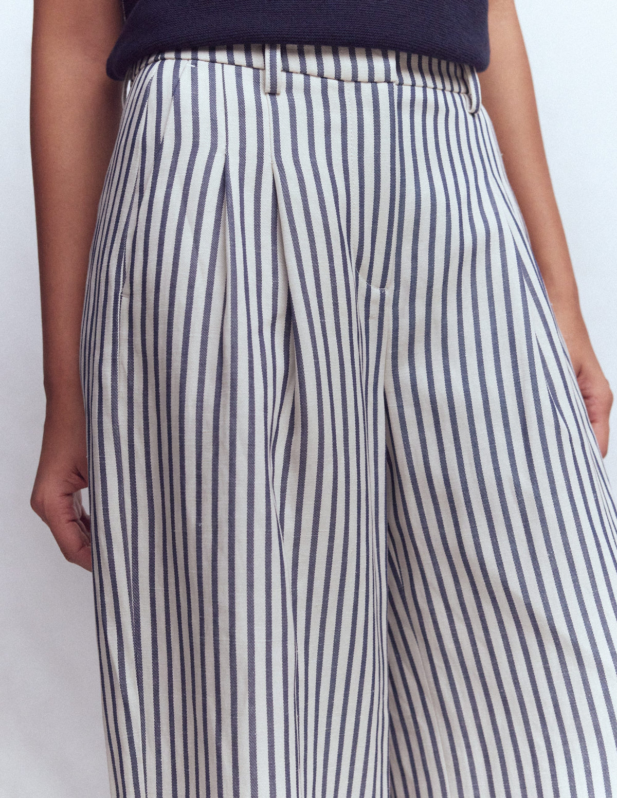 Pantalon large Kensington-Bleu et Ivoire à Rayures - Image 5