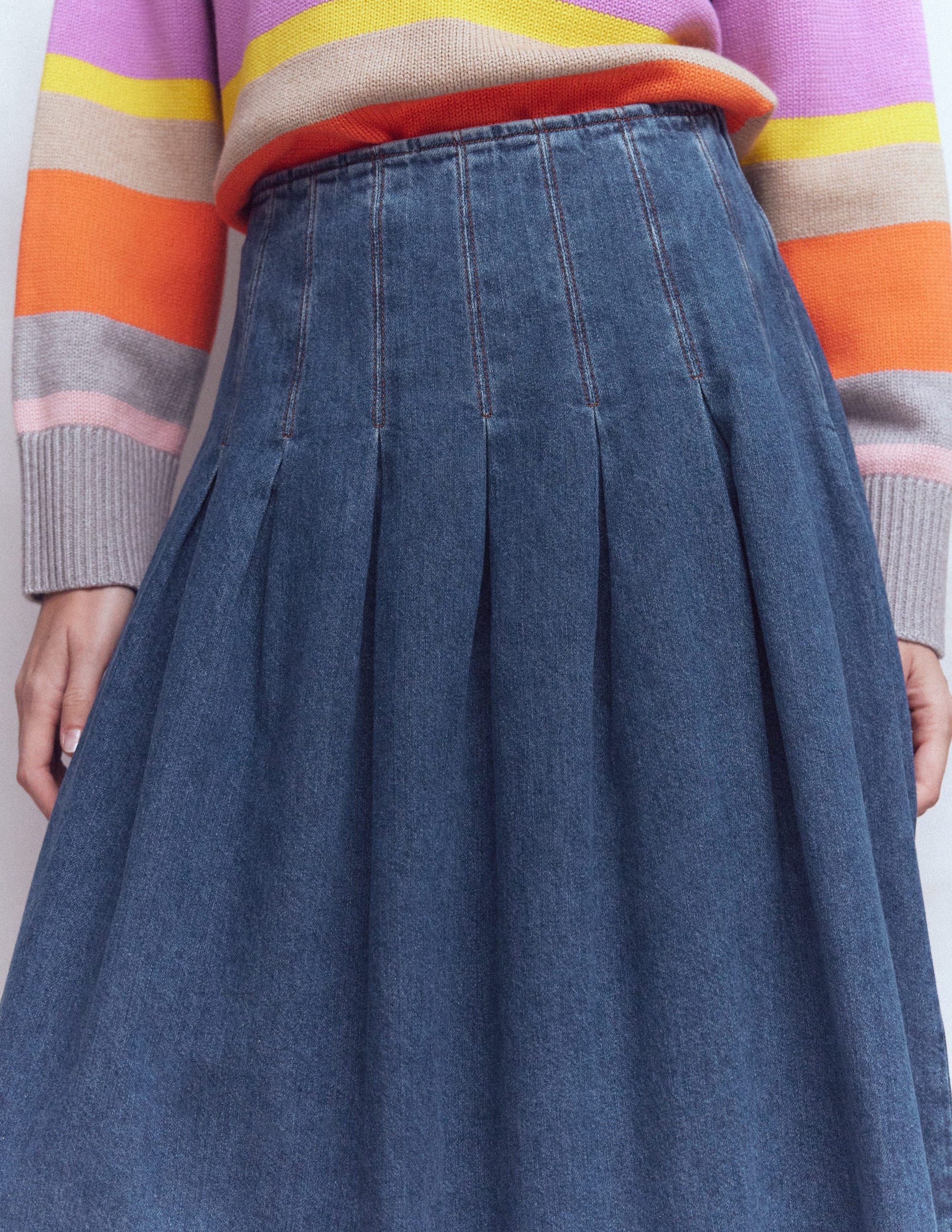 Valentina Denim Skirt-Mid Vintage-2