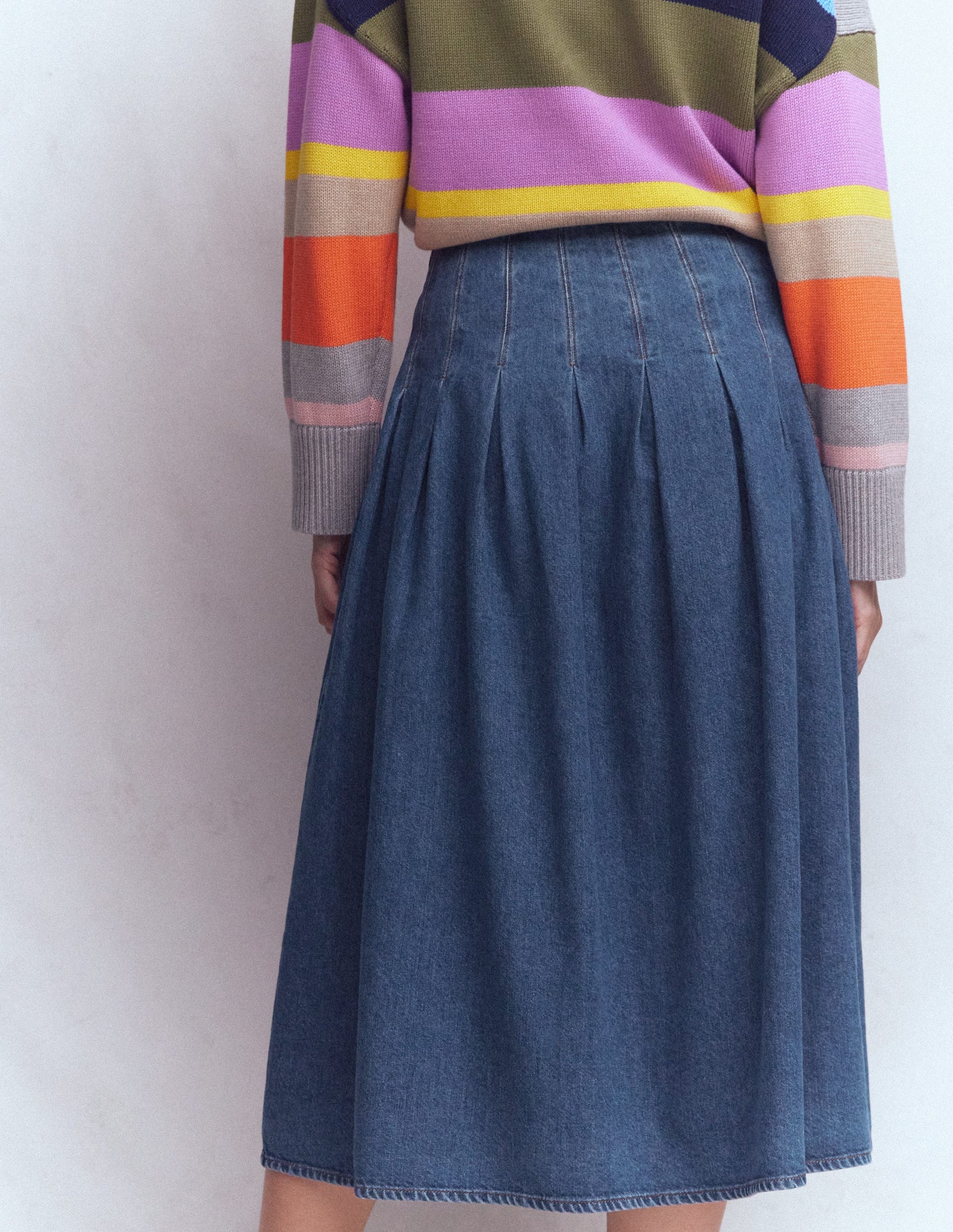 Valentina Denim Skirt-Mid Vintage-3
