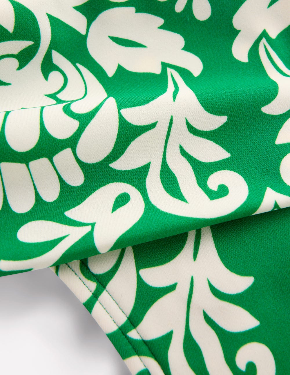 Klassische Bikinihose mit umgeschlagenem Bund-Sattes Smaragdgrün, Blümchenornament-7