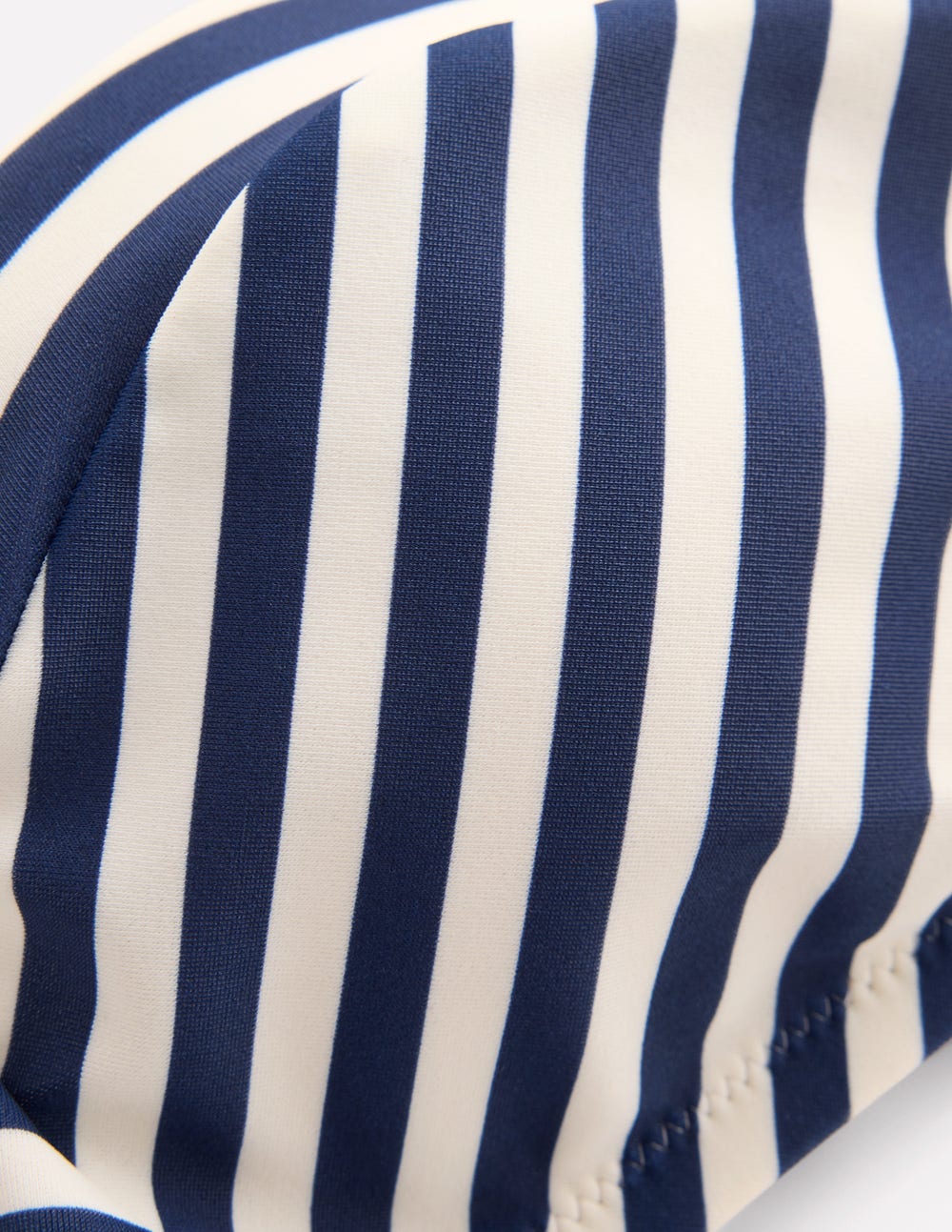 Bikinitop mit Herzausschnitt-Marineblau, Naturweiß Gestreift - Image 6