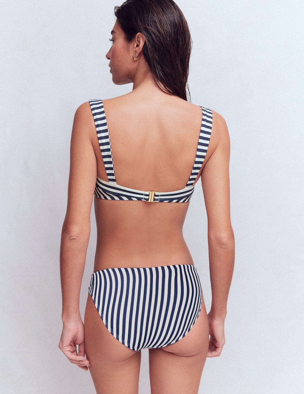 Bikinitop mit Herzausschnitt-Marineblau, Naturweiß Gestreift - Image 3